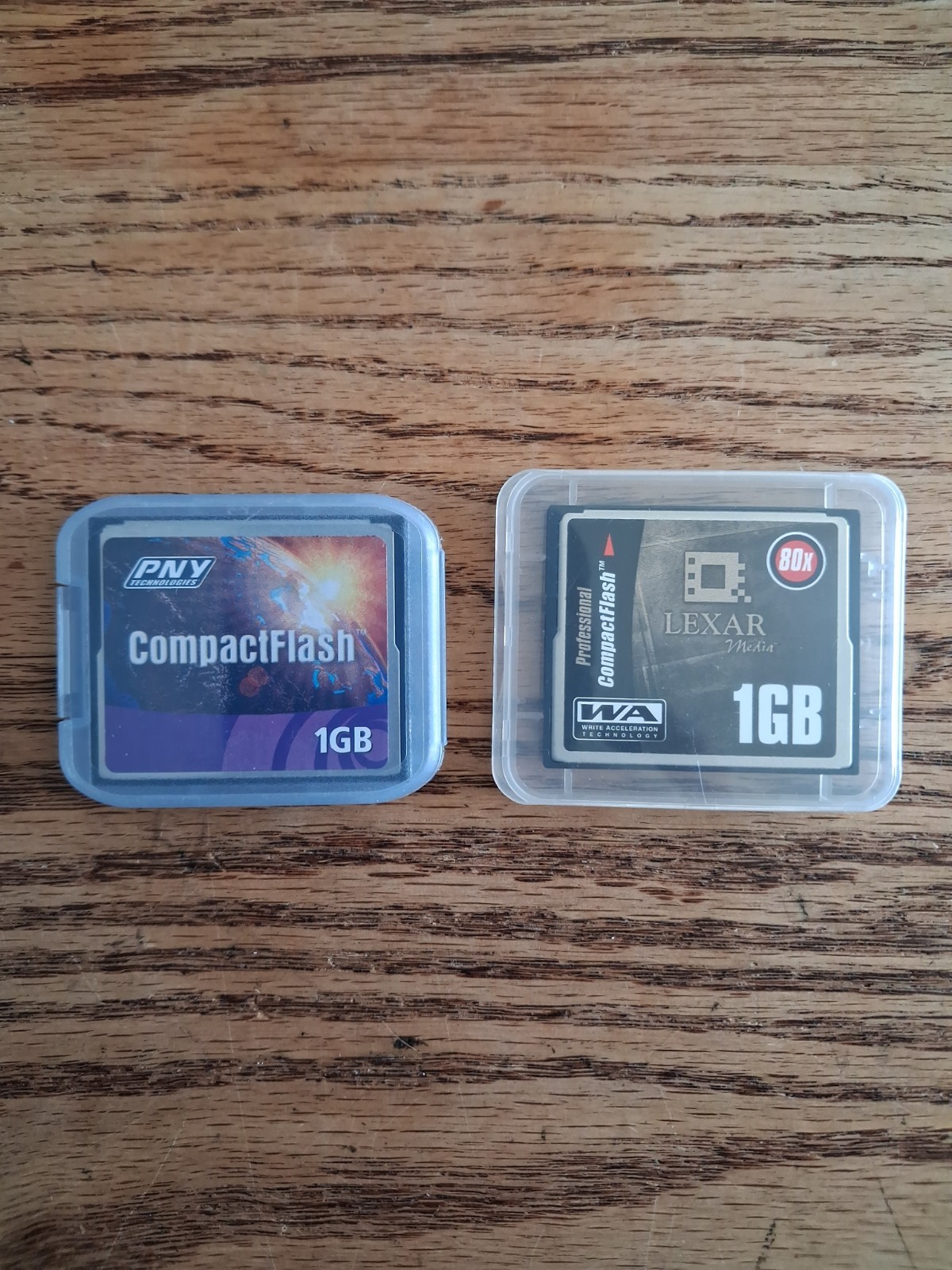 2 CF Compact Flash Cards 1 Gb Pny Lexar Tested And Working