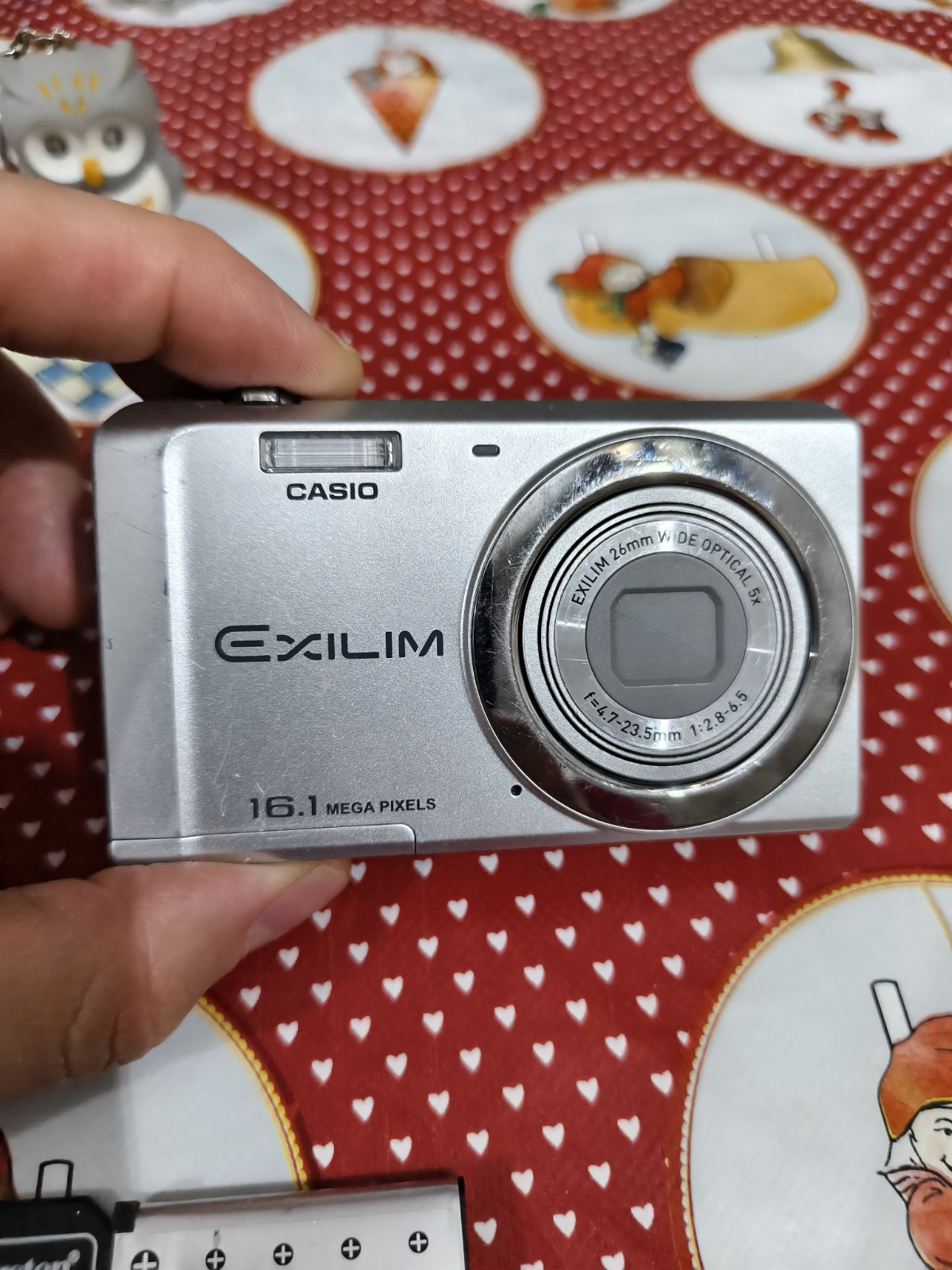 Casio Exilim EX-ZS6 Camera