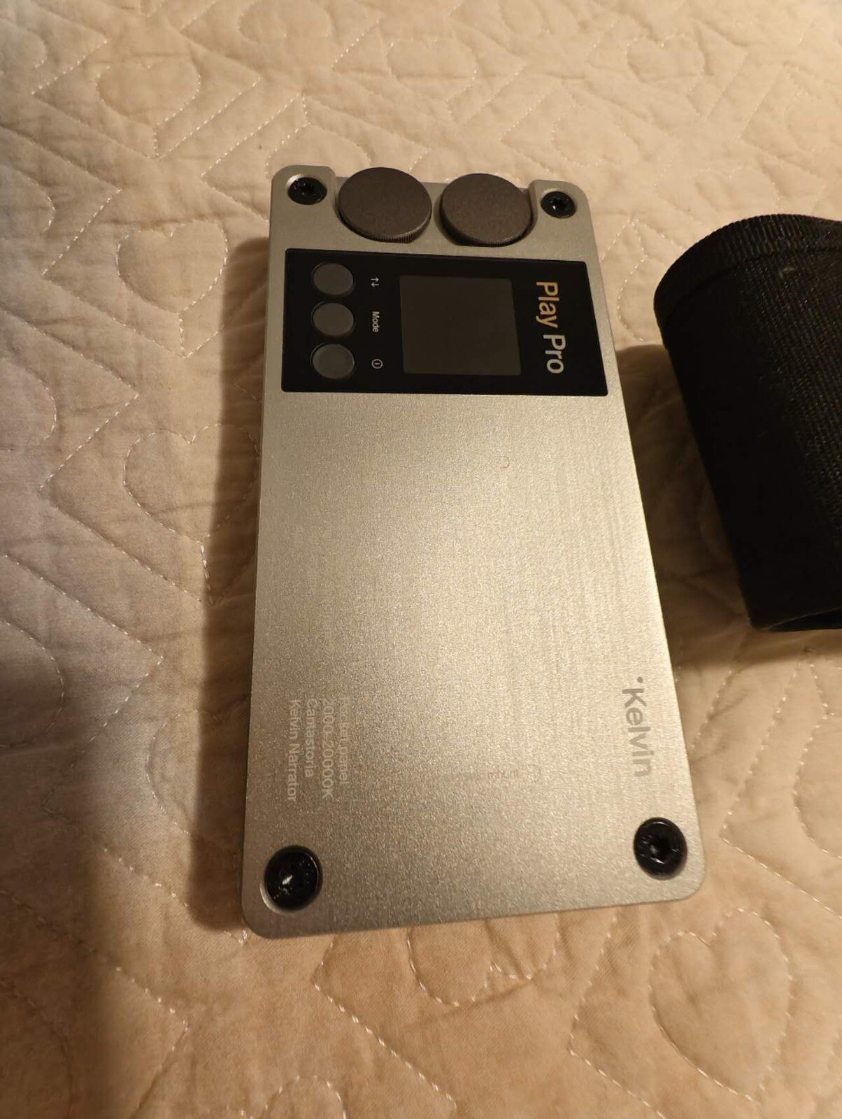 Kelvin Play Pro Pocket Light
