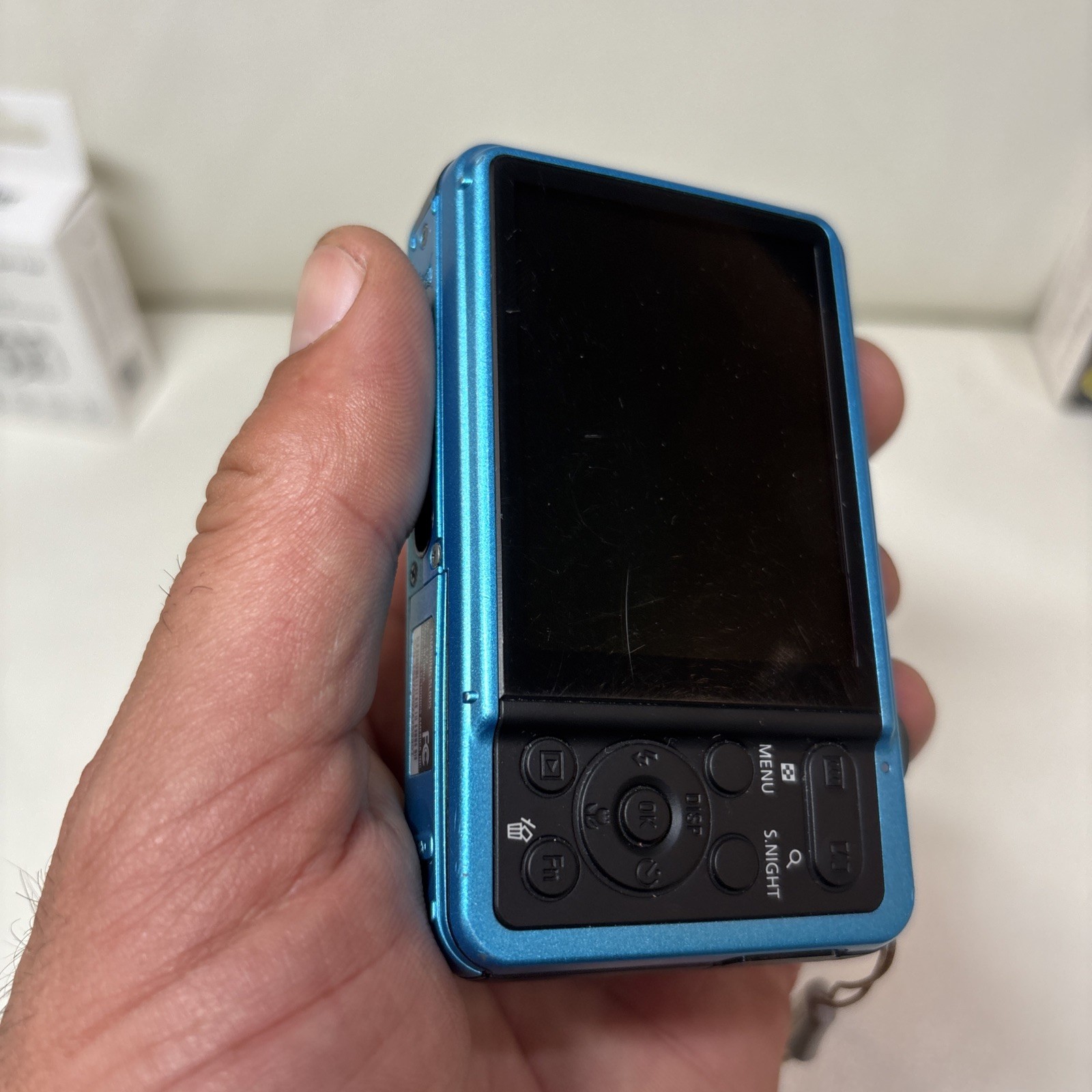Samsung SL605 Digital Camera 12.2MP 5x Optical Zoom Blue W/NEW BATT/CHARG/CASE