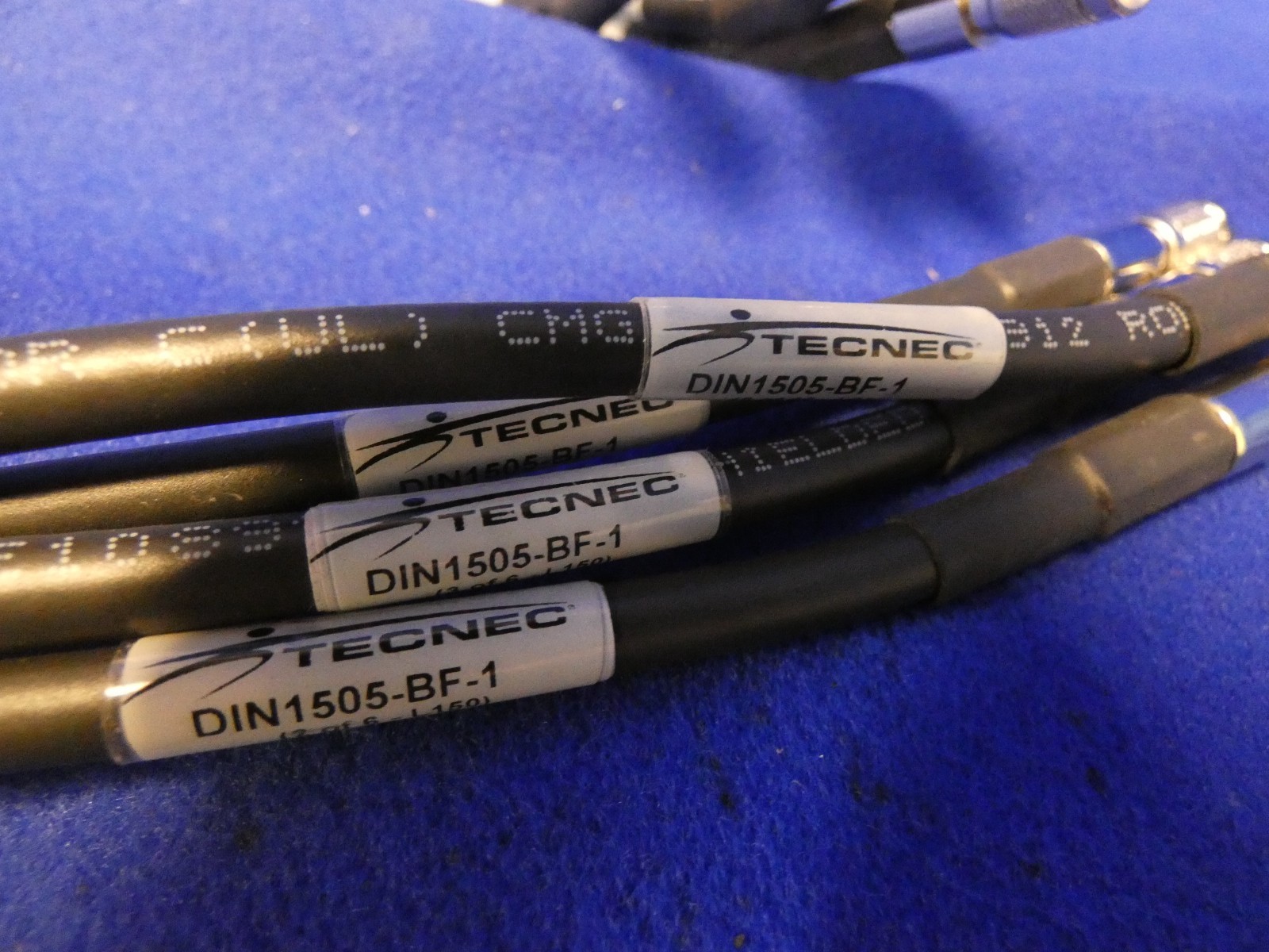 TECNEC DIN1505-BF-1 3G SDI DIN1.0/2.3 to BNC Female Video Adapter Cable QTY 12