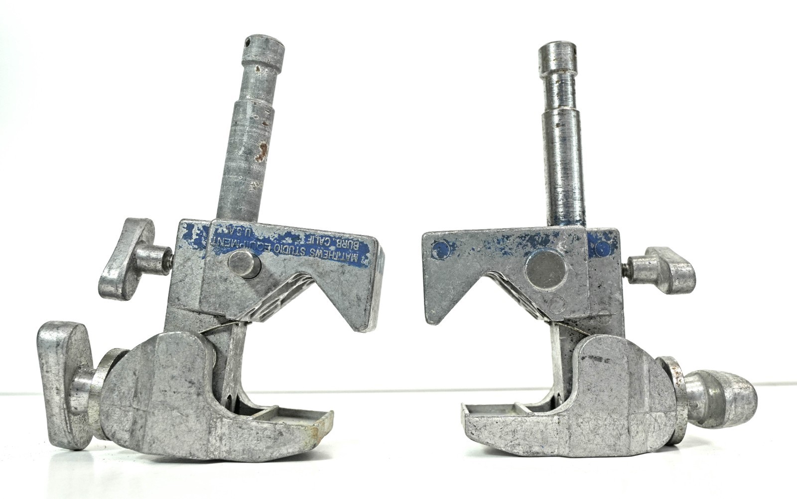SET OF TWO SILVER MATTHEWS SUPER MAFER CLAMPS WITH 5/8″ SNAP-IN PINS