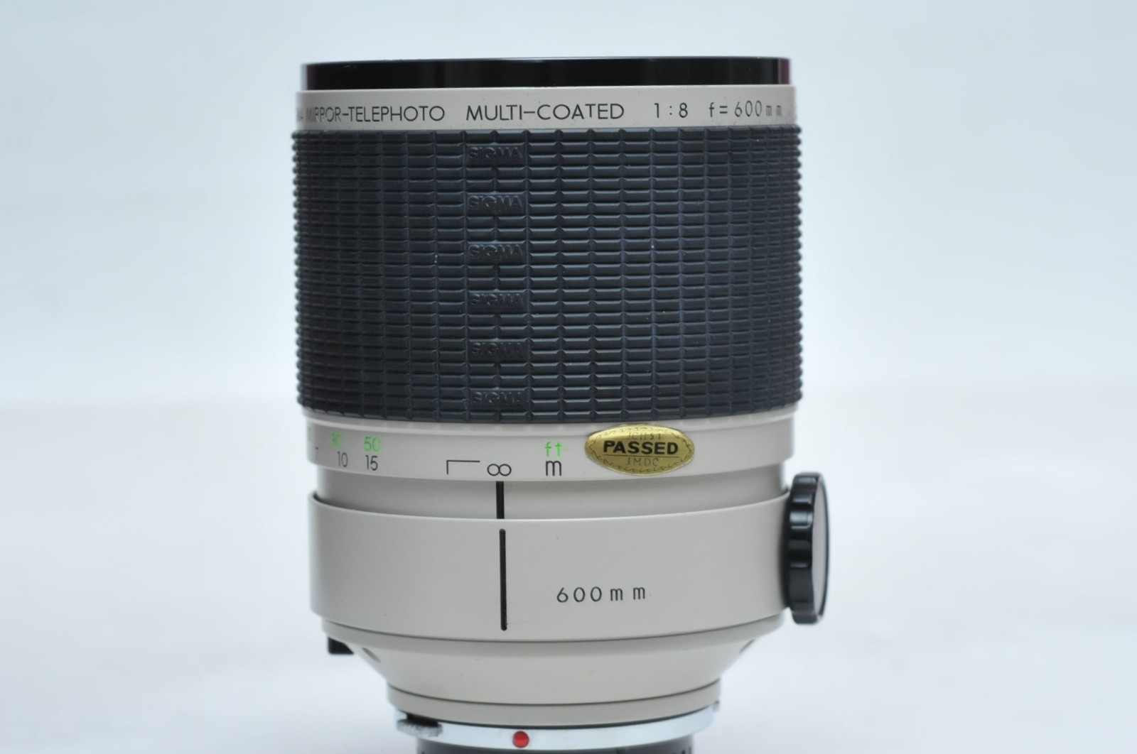 Sigma 600mm f/8 Mirror Telephoto Lens White for Olympus OM
