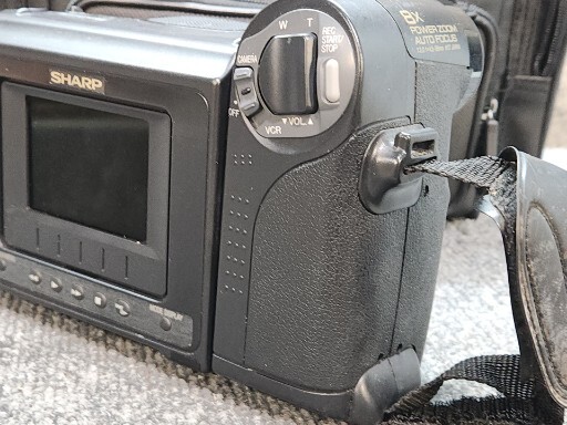 Sharp View cam Hi Fi Monaural VL-E7 No Charger w/ Geneva Camera Carry Bag