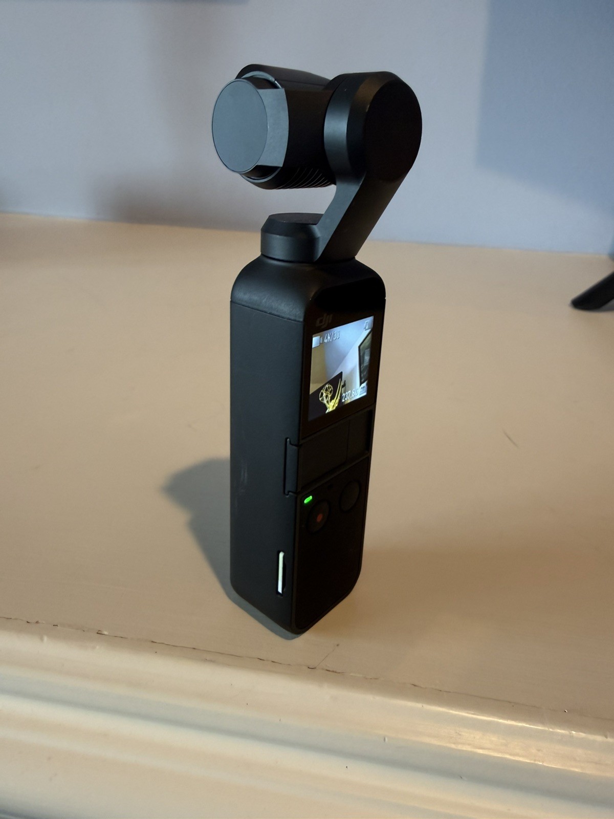 DJI Osmo Pocket 1 Gimbal Camera 4k w/case, tripod, cradle and adapter mount