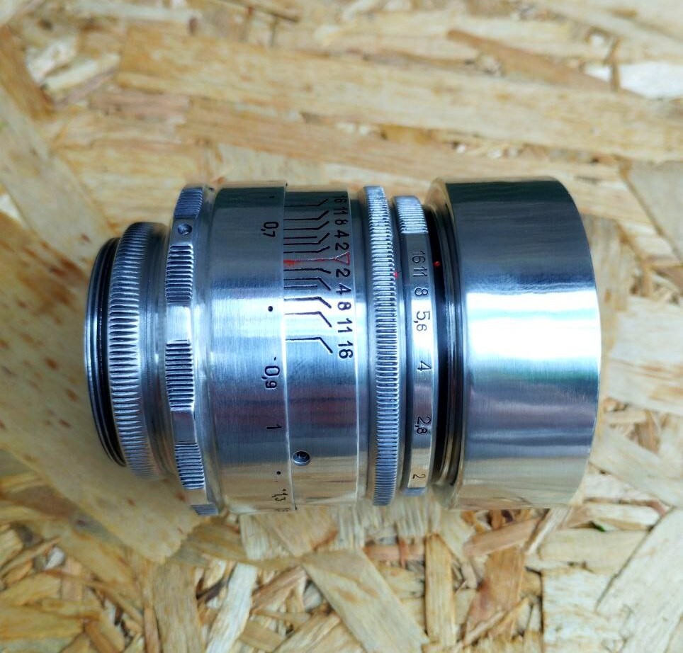 Dreamy Bokeh Master: Vintage HELIOS 44-2 f2/58mm Lens Silver – M42 Mount