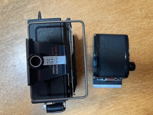 Graphic wide angle camera 47mm f/8 Super Angulon lens – Graflok – roll holder