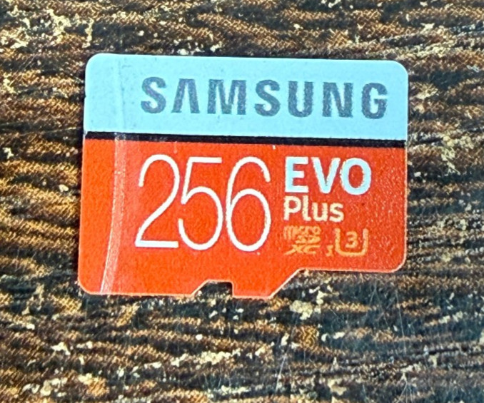 Samsung EVO Plus 256GB MicroSDXC Micro SD Memory Card – Excellent Condition