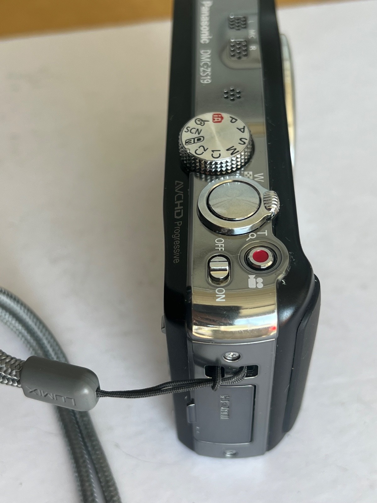 Panasonic LUMIX DMC-ZS19 14.1MP Digital Camera – Black