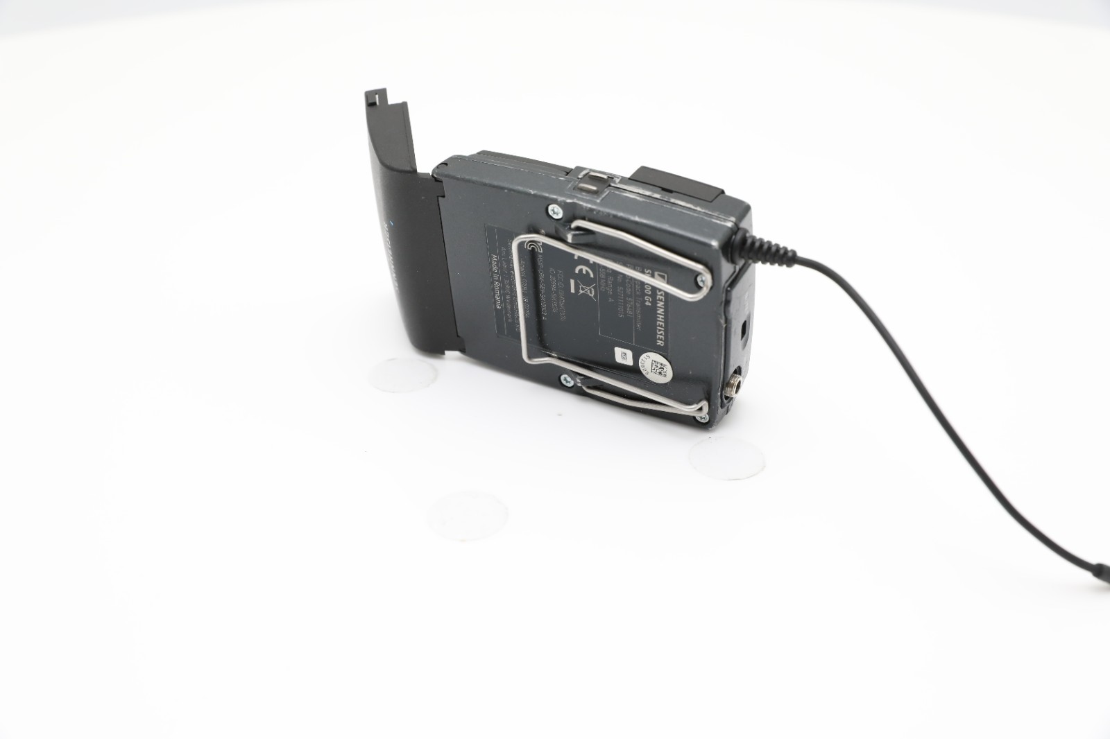 Sennheiser SK 100 G4 Wireless Bodypack Transmitter (Freq A)-Fair Condition; Mute