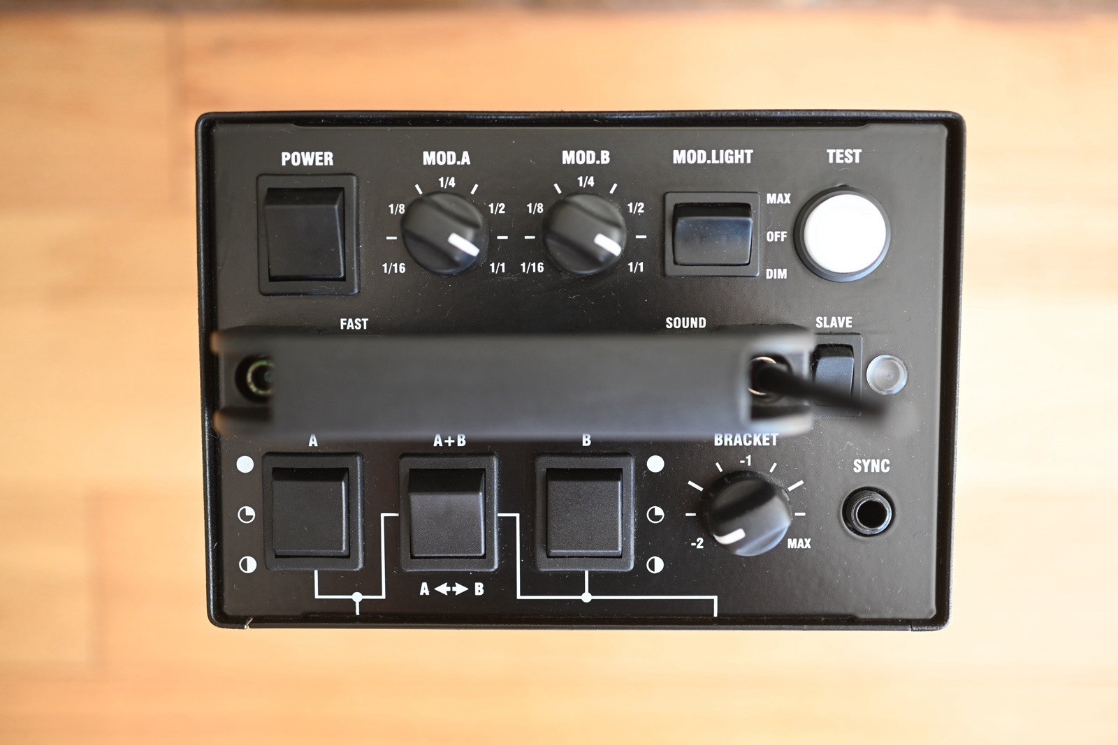 Profoto Acute2R 1200W Flash Lighting Kit: 2 Acute D4 Heads, PocketWizard PlusIII