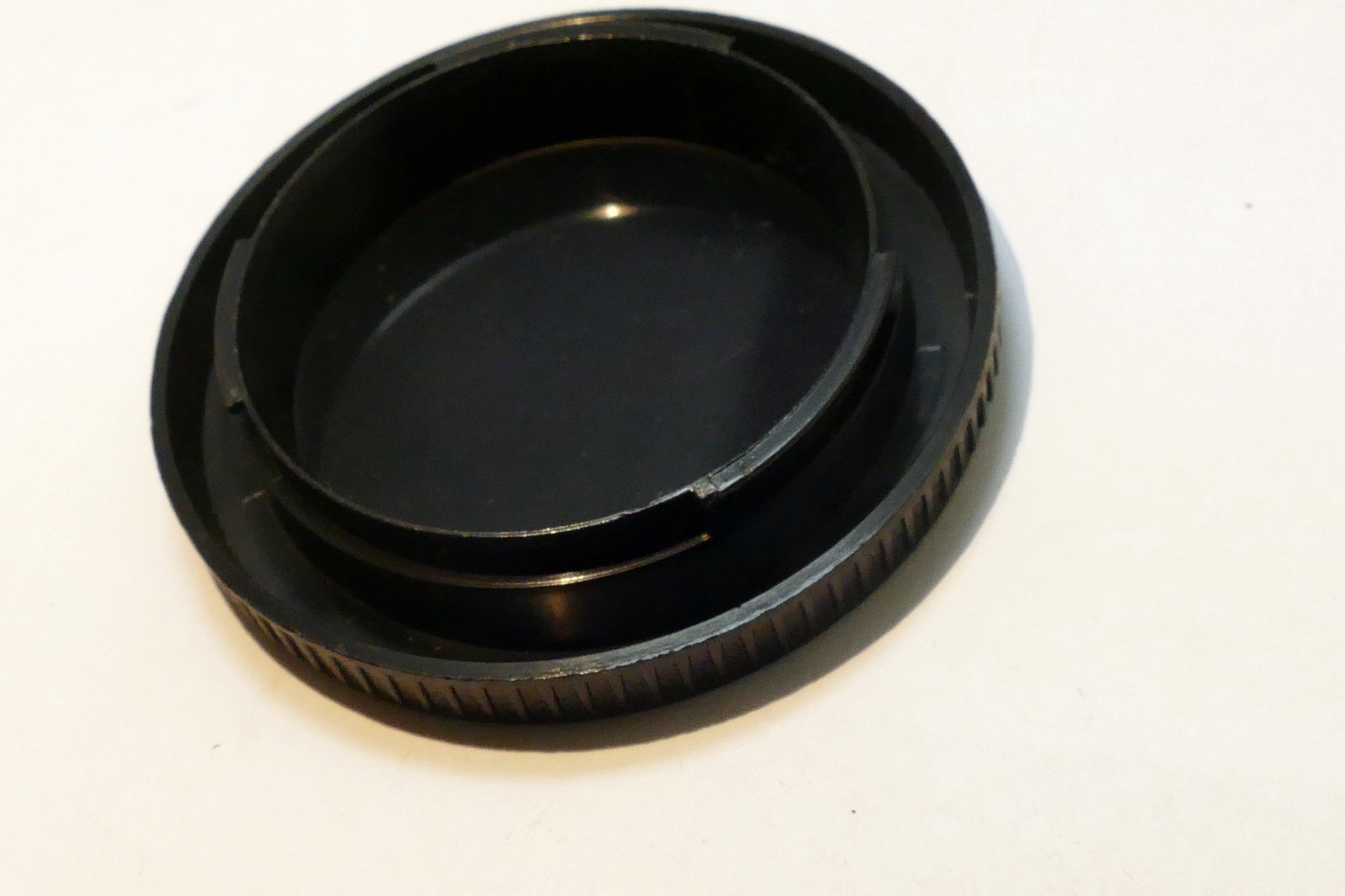 Camera Body Dust cap plastic vintage (twist on type) for SONY A mount
