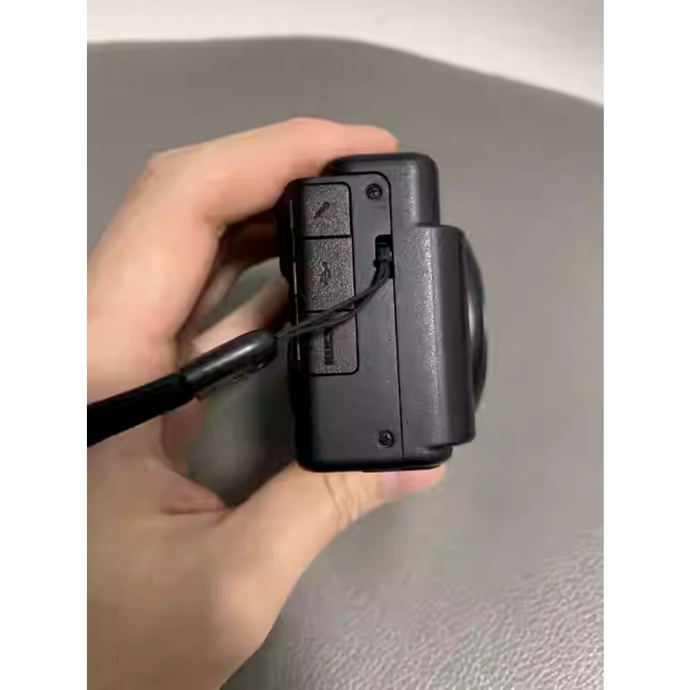 Sony ZV 1F 4K Video Touch Screen Vlog Camera for Content Creators and Vloggers