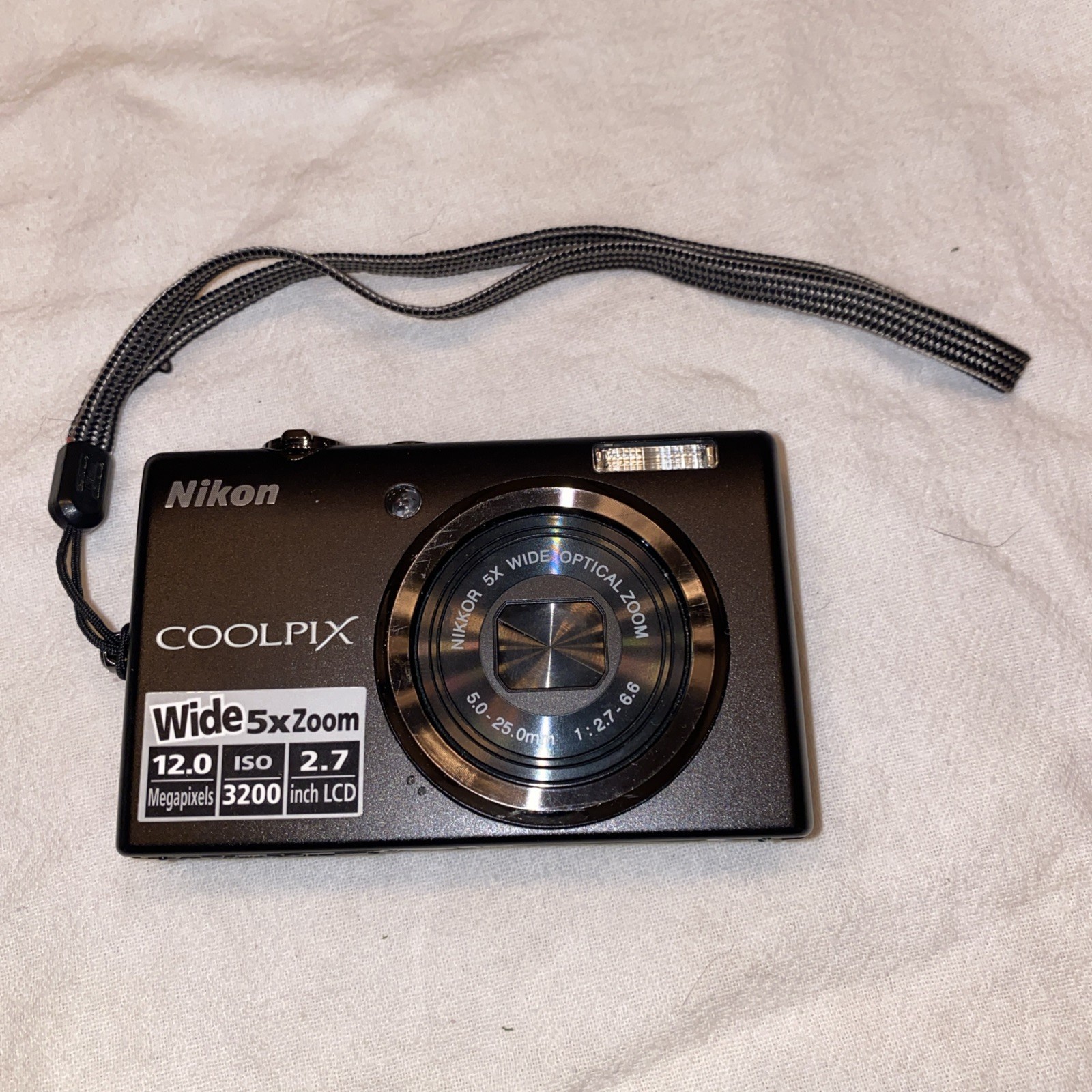 Nikon COOLPIX S570 Digital Camera | 12.0MP | TESTED, Battery, Charger Nice
