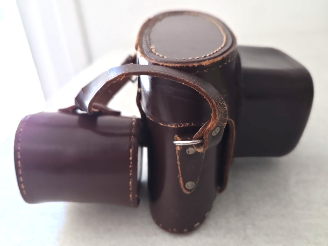 **** 1952 PRAKTICA FX KW KameraWerkstatten Praktiflex Film Camera Body WITH CASE