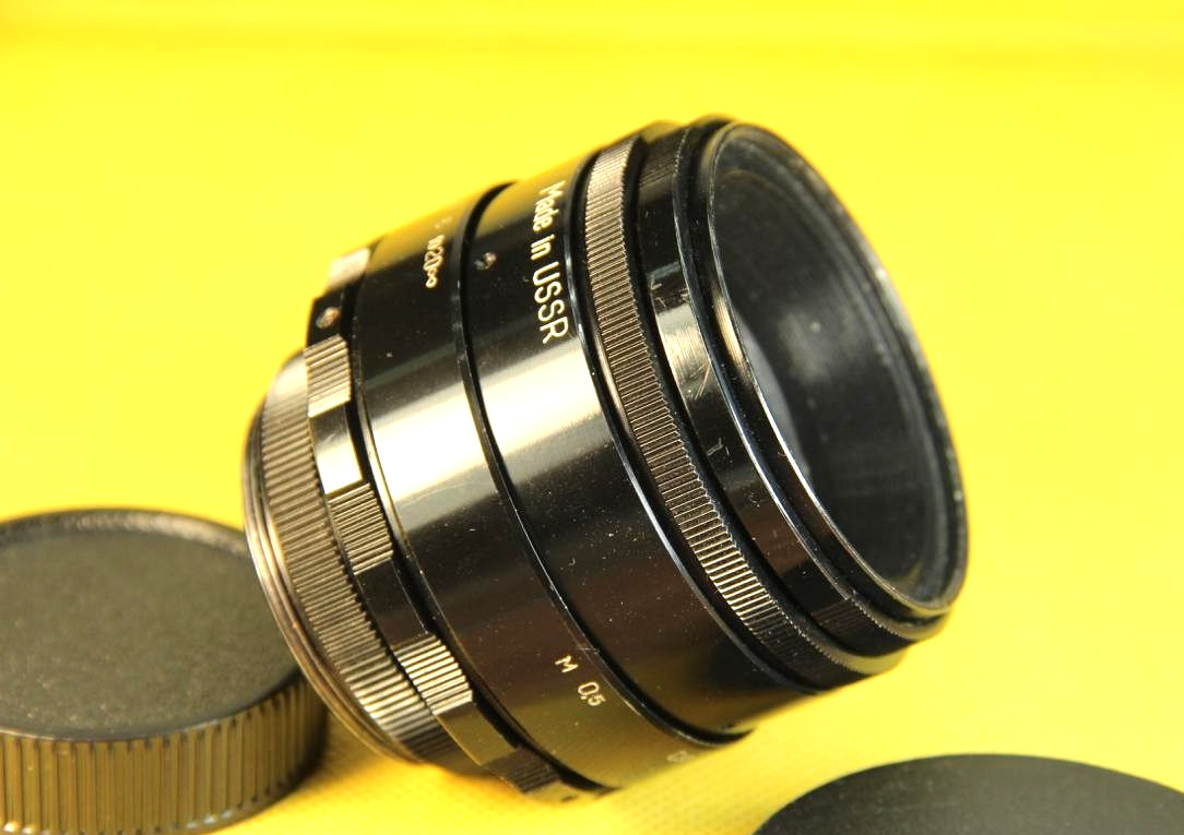 Helios 44-2 58mm f2 KMZ Vintage Lens Swirly Bokeh Manual Focus M42 Mount