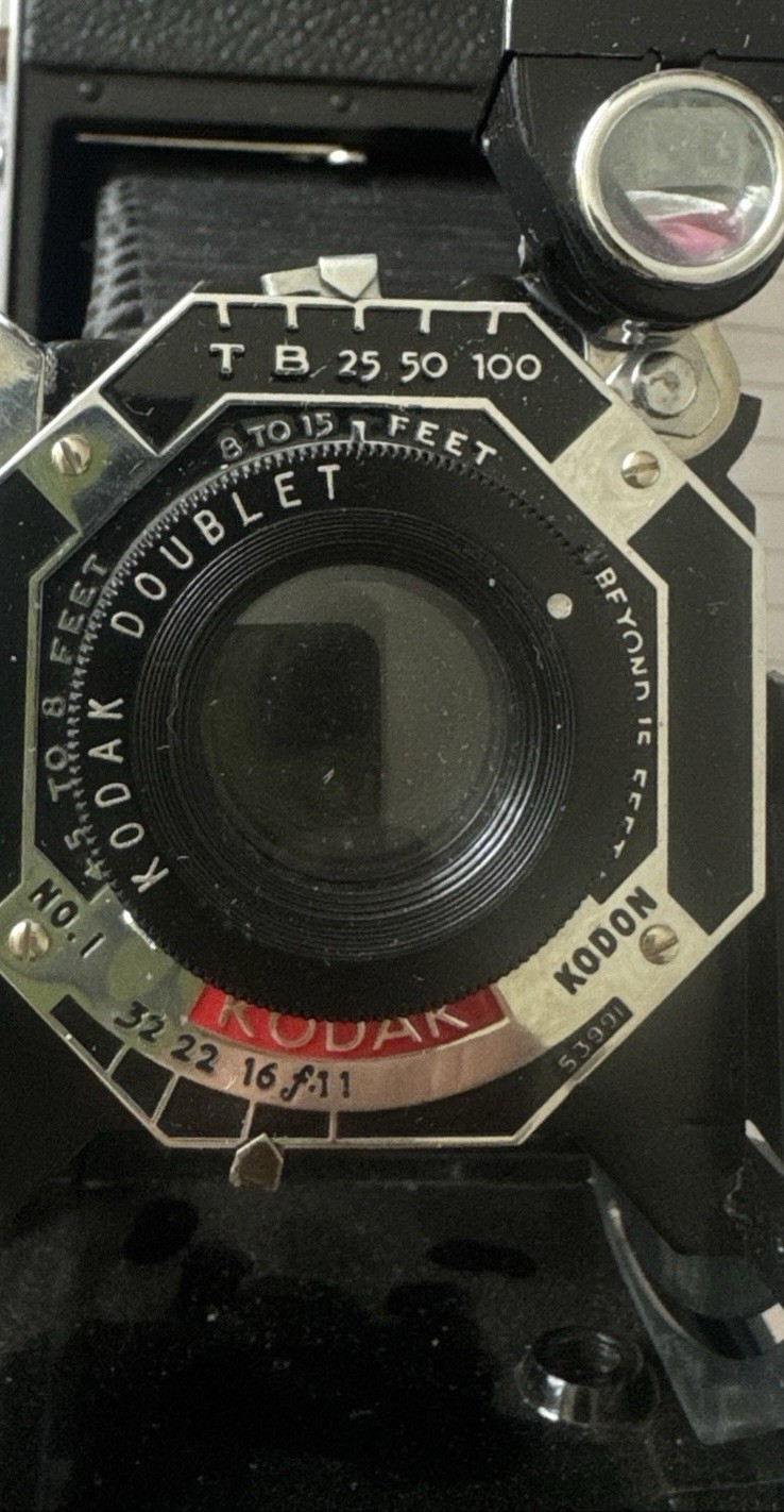 KODAK Six-16 616 folding film camera, artdeco pristine condition W/ Case manual