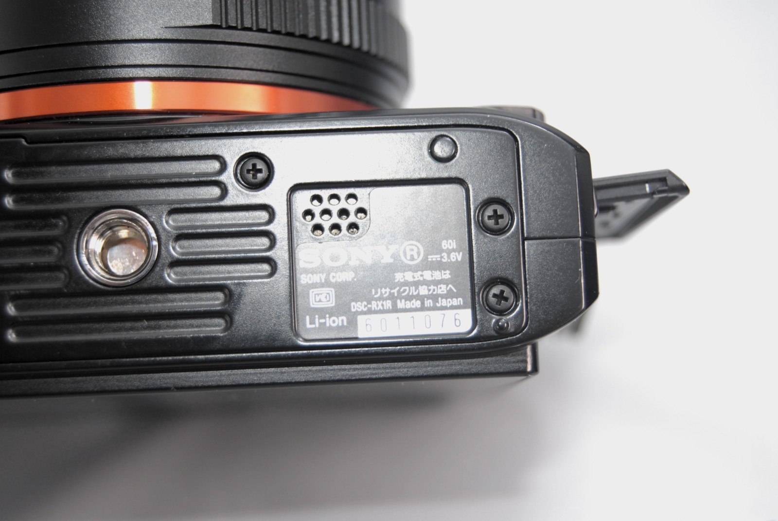 35 Language Available【Near MINT】Sony Cyber-shot DSC-RX1R Full Frame Camera Japan