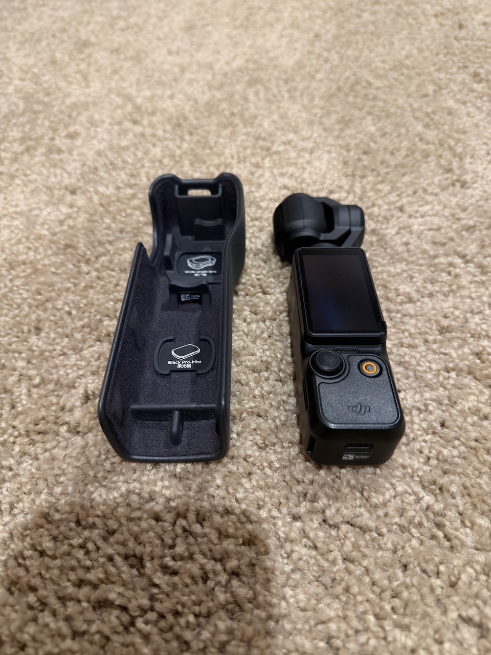 DJI Osmo Pocket 3 Handheld 4K Camera Black, Wi-Fi/Bluetooth/USB-C