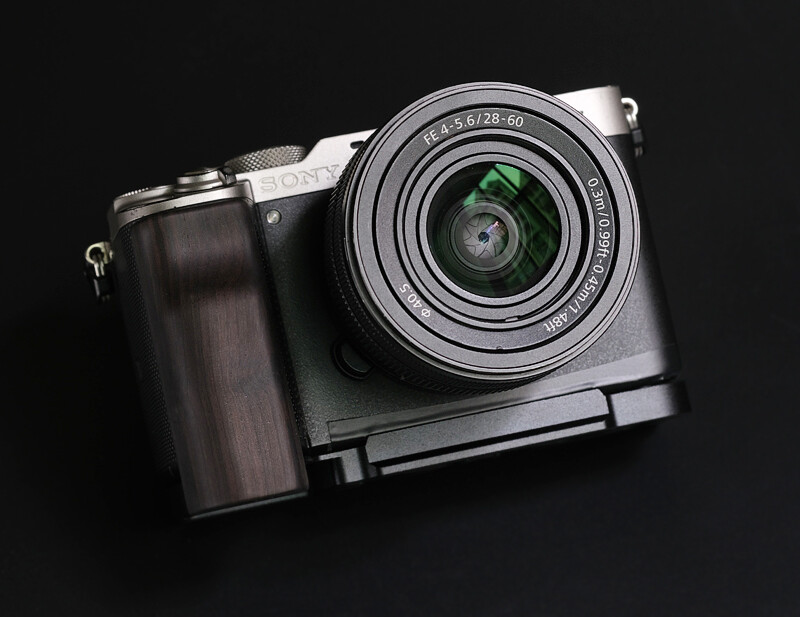 QR L Handle Hand Grip Wood Hanlde + Alloy Baseplate For Sony A7C Camera Holder