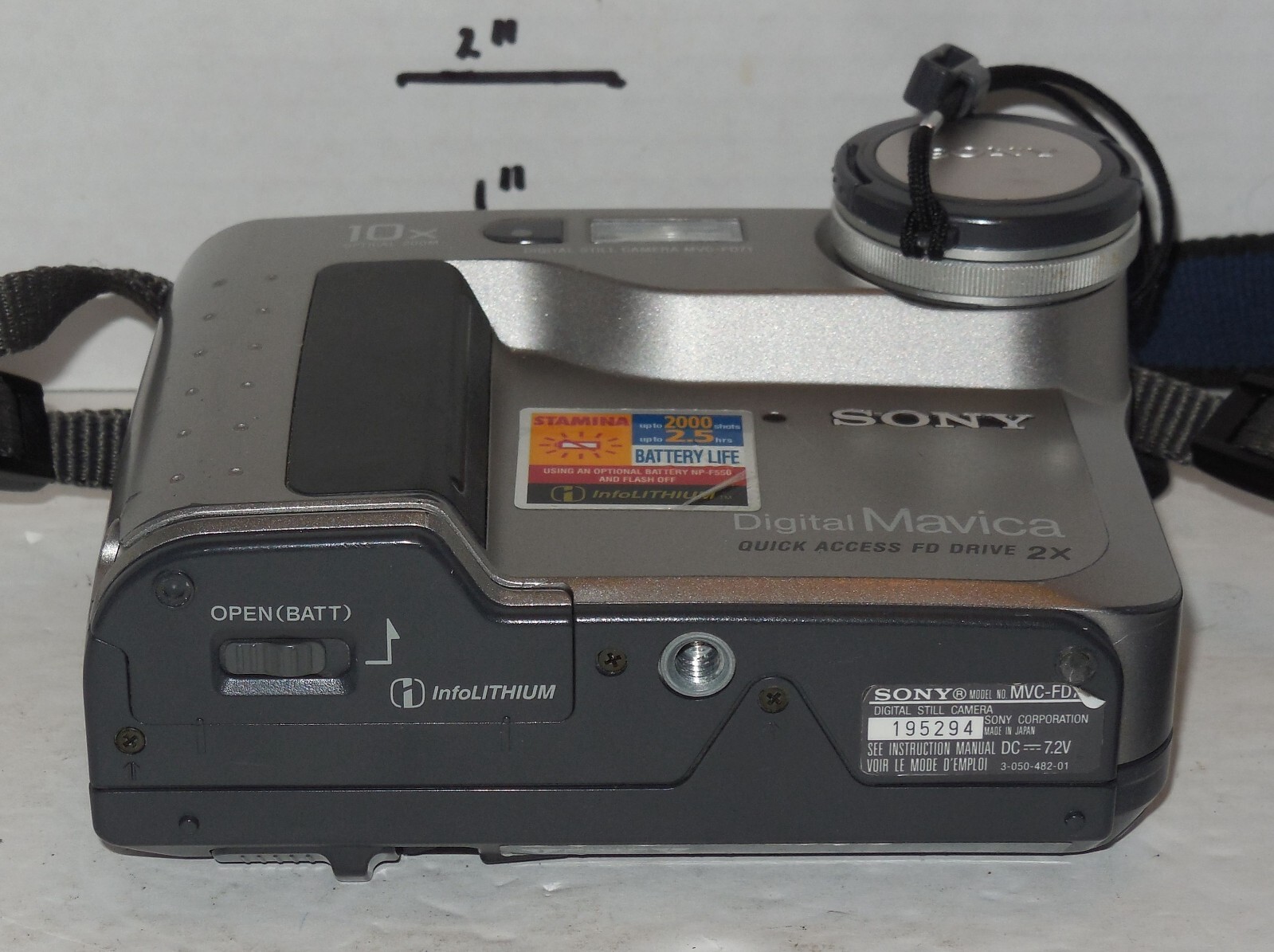 Sony Mavica MVC-FD71 0.4MP Digital Camera – Metallic gray Tested Works