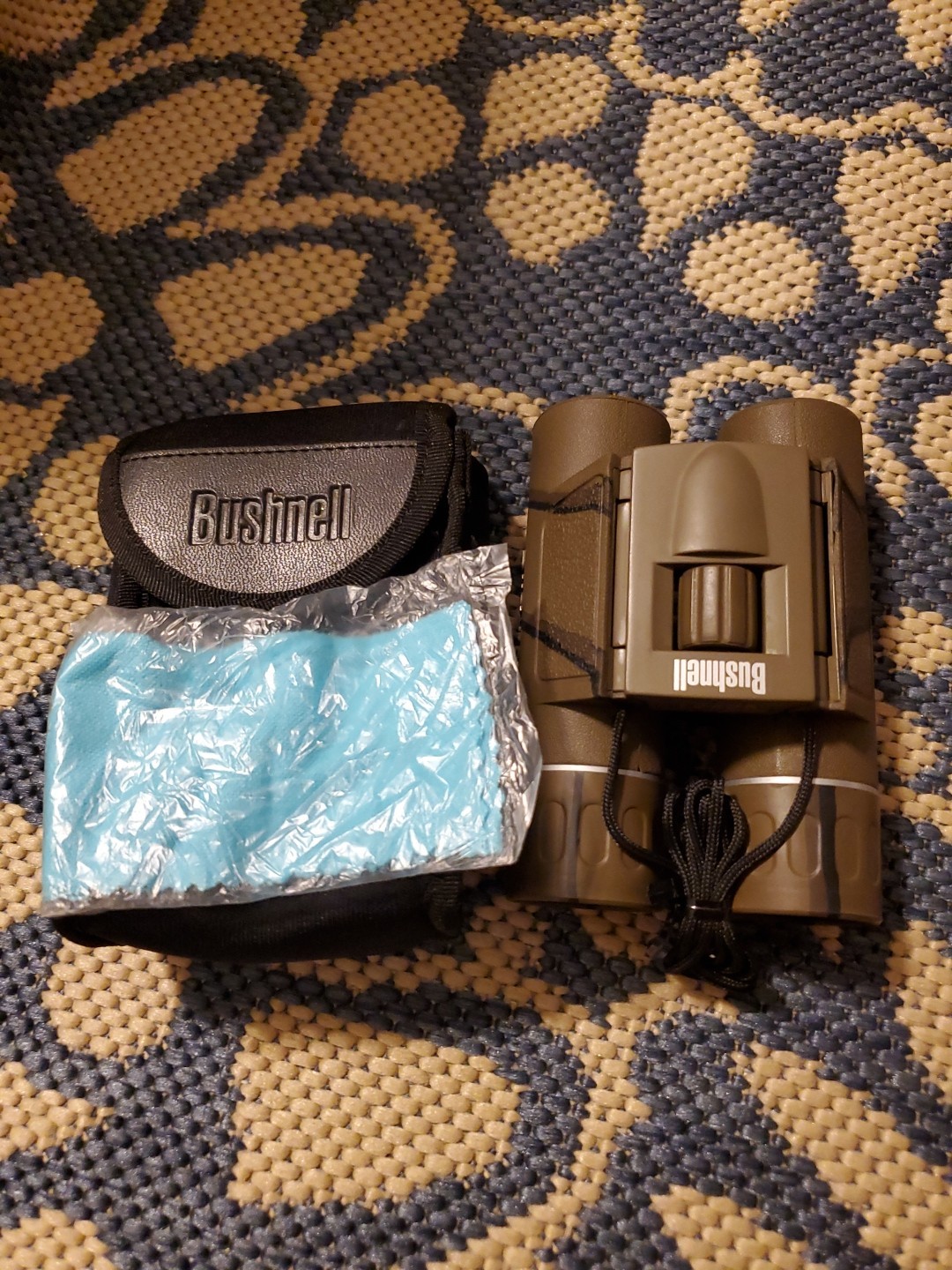 Bushnell 12×25 Camouflage Binoculars 240 Feet @ 1000 Yards with Strap, Soft Case