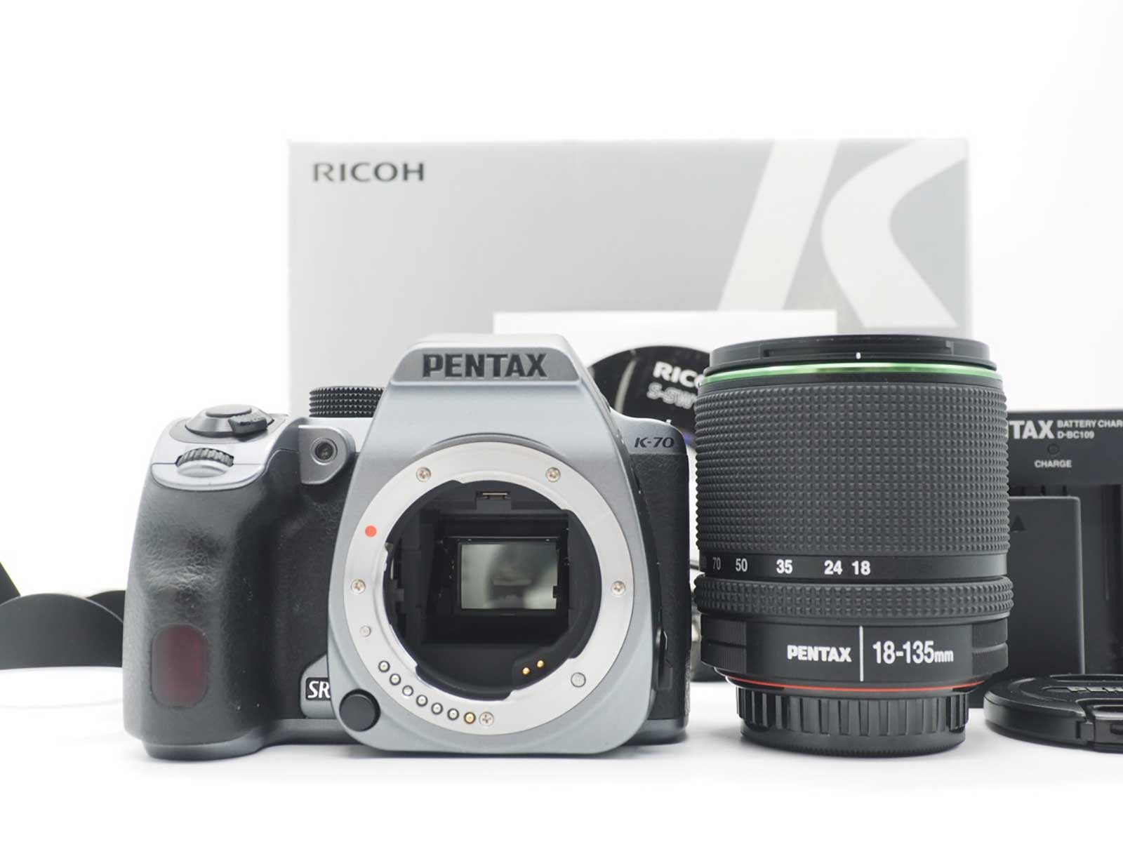 Pentax K-70 24.0MP Silver 18-135 Lens 6261 Shots w/ Box [Near Mint] #Z6306A