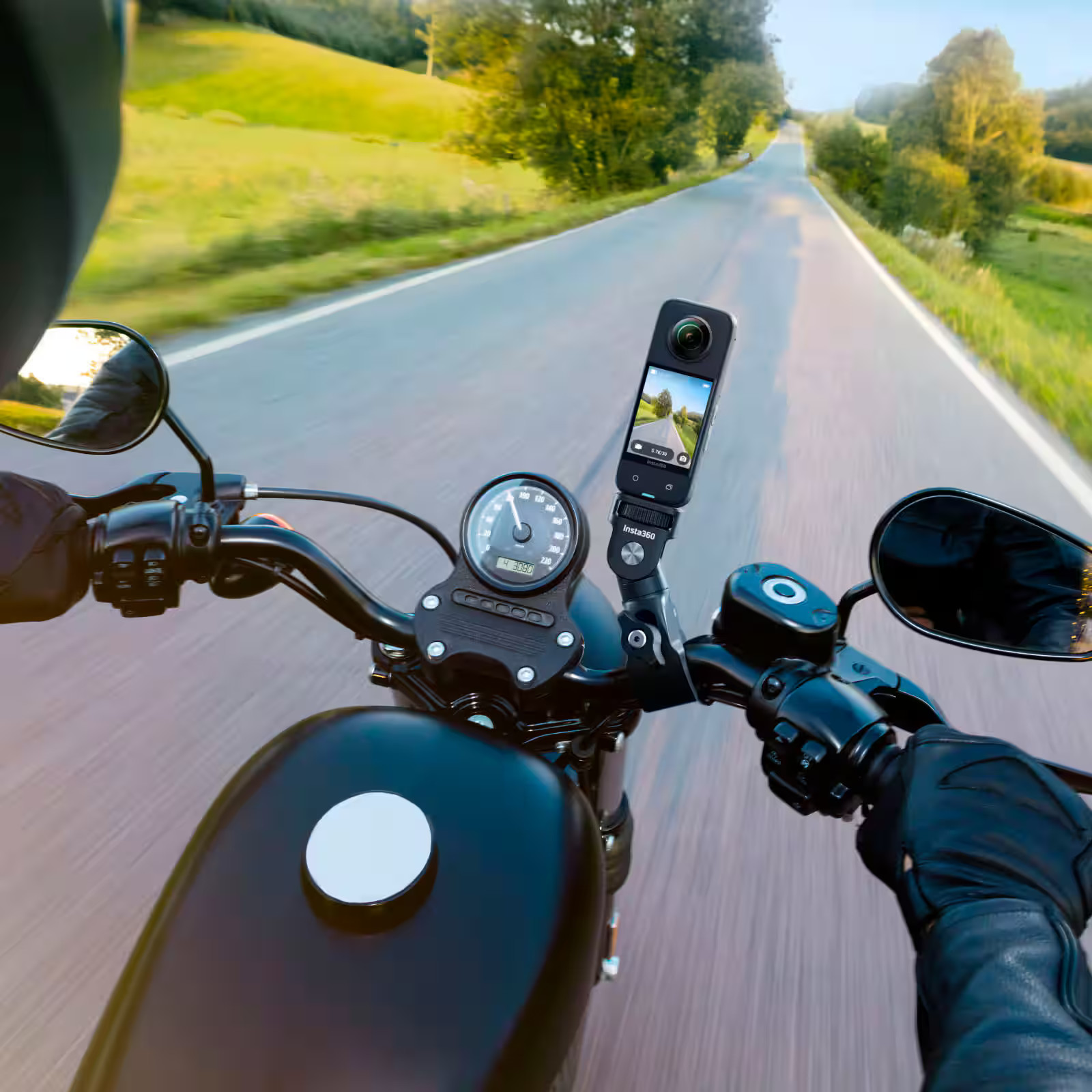 Insta360 – Motorcycle Accessories Bundle