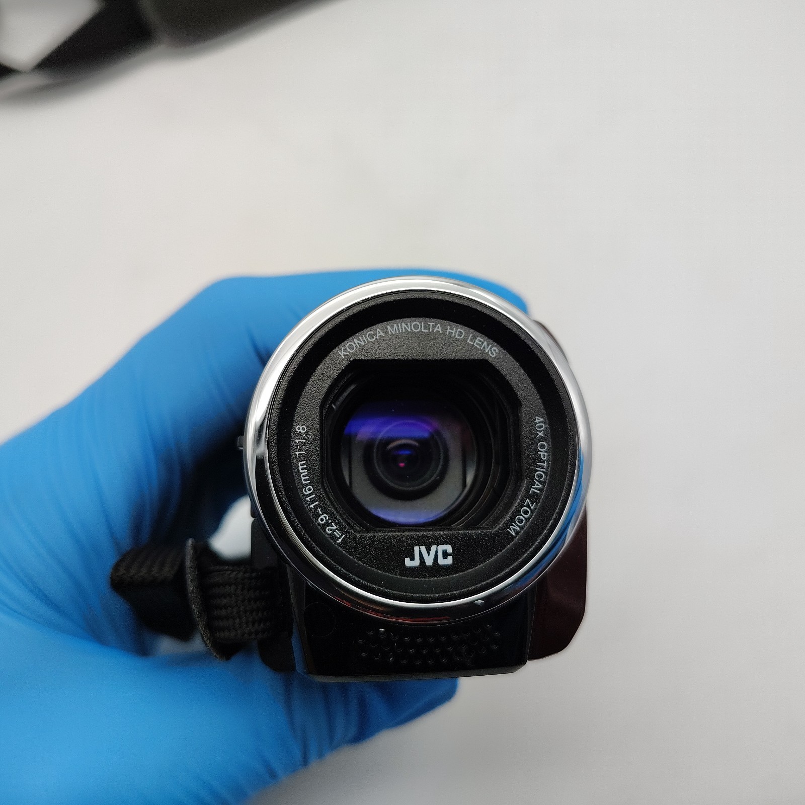 JVC HD Everio 40x Optical Zoom GZ-E-10RU 8GB SD Card