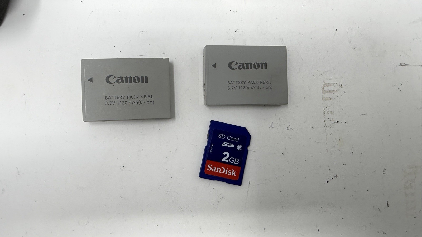 Canon PowerShot SD 880 IS ELPH 10.0MP 4x Camera – Silver Tested W/ 2 Batteries
