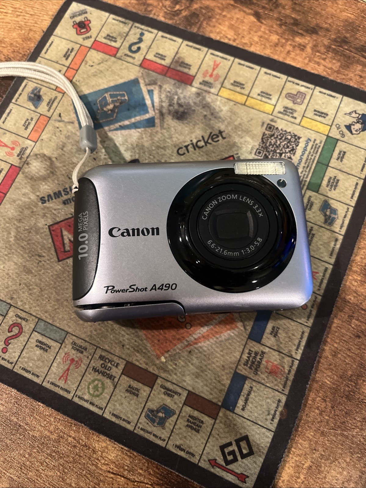 Canon PowerShot A490 10.0MP Digital Camera W/SD Card & Case- Parts Only Unknown