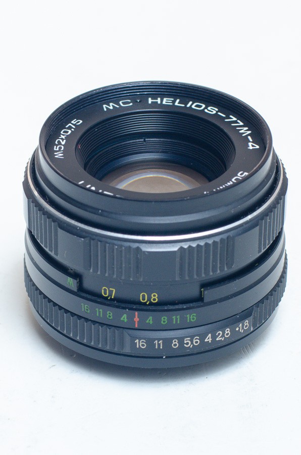 MC Helios 77M-4 1.8/50 50mm f1.8 M42 Soviet SLR lens. EXCELLENT