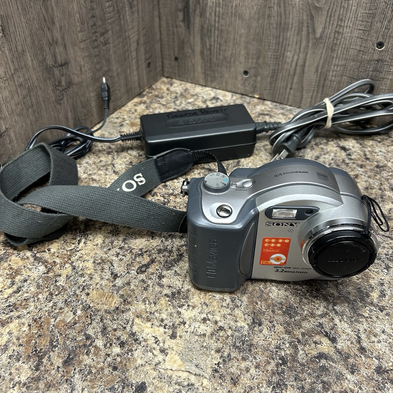 Sony Mavica MVC-CD350 Digital Camera 3.2MP 3x Optical Zoom Tested