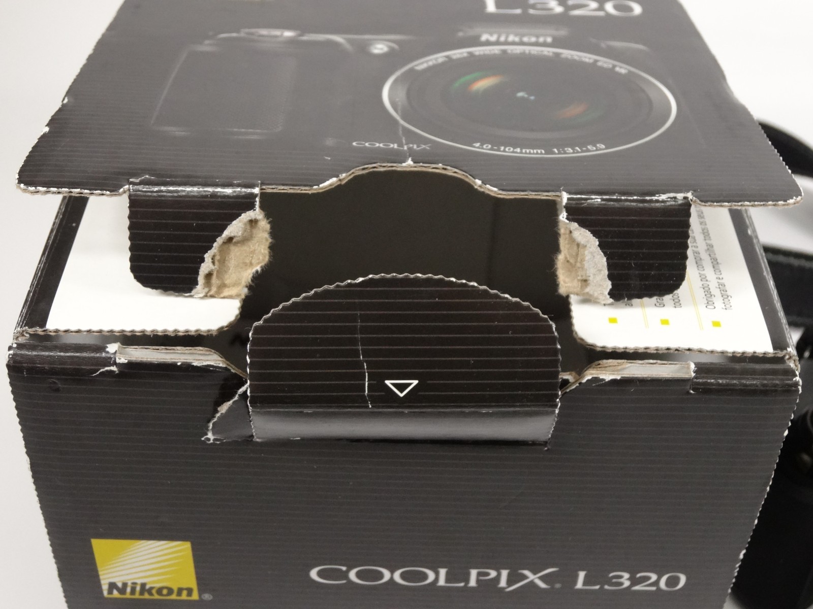 Nikon COOLPIX L320 16.1MP Digital Camera – Black