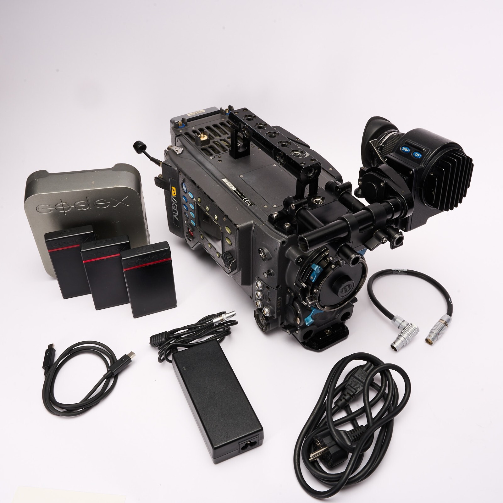 ARRI Alexa LF Camera Kit (EVF-2, V-Mount Battery Plate, Codex Reader, (3x) 1 TB