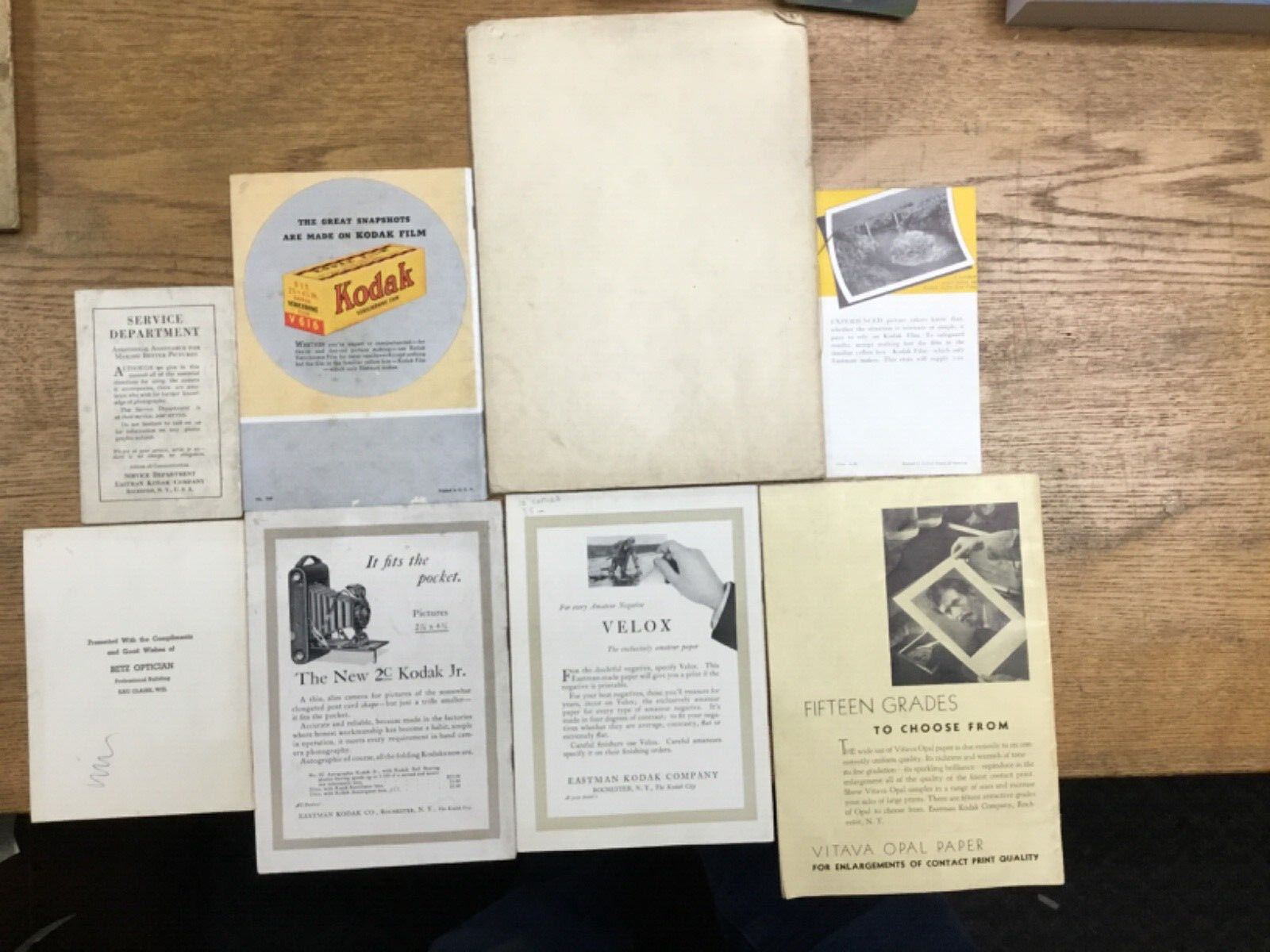 Lot of 8 Vintage VG SC Kodak Booklets,Bk of 1,000-(pounds)Kodak Exhibition&more