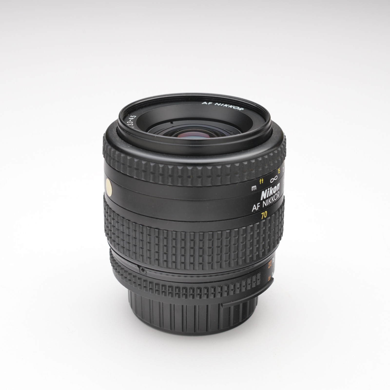 NIKON AF Nikkor 35-70mm f3.3-4.5 F-mount Zoom Lens w/ Caps Later Version