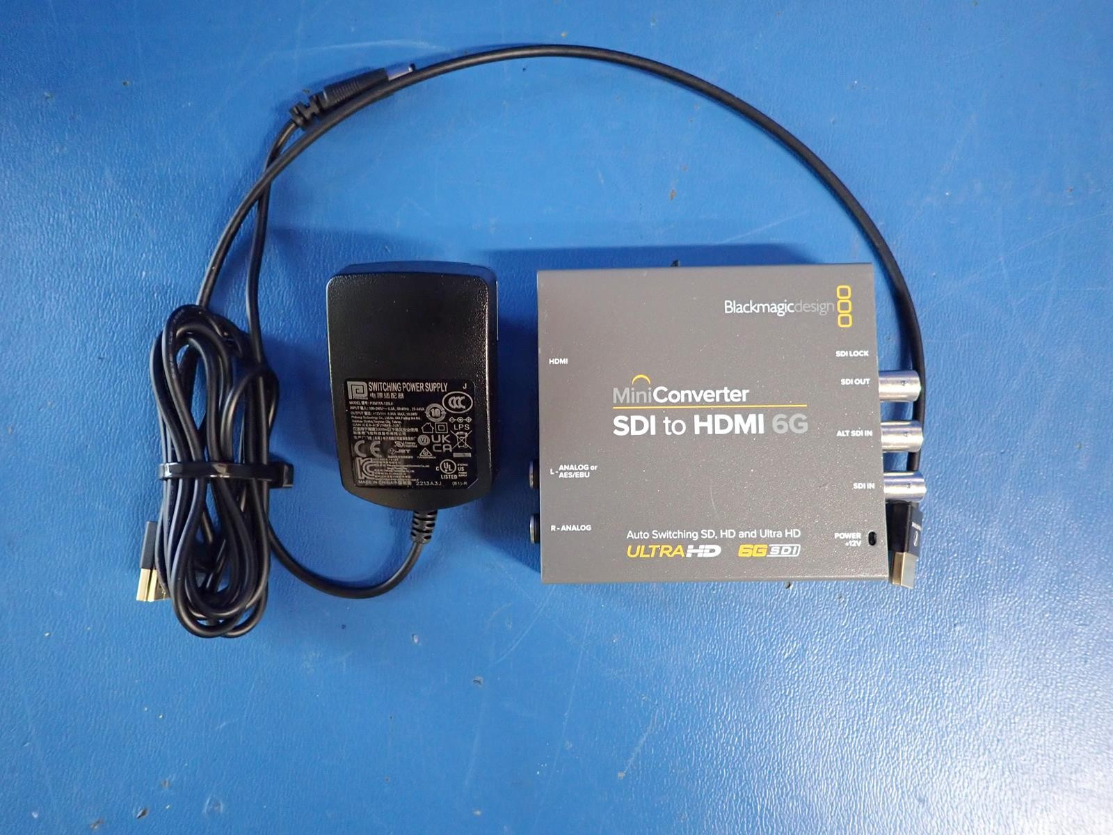 Blackmagicdesign MINICONVERTER 1-Channel SDI to HDMI 6G Converter DESKTOP | .