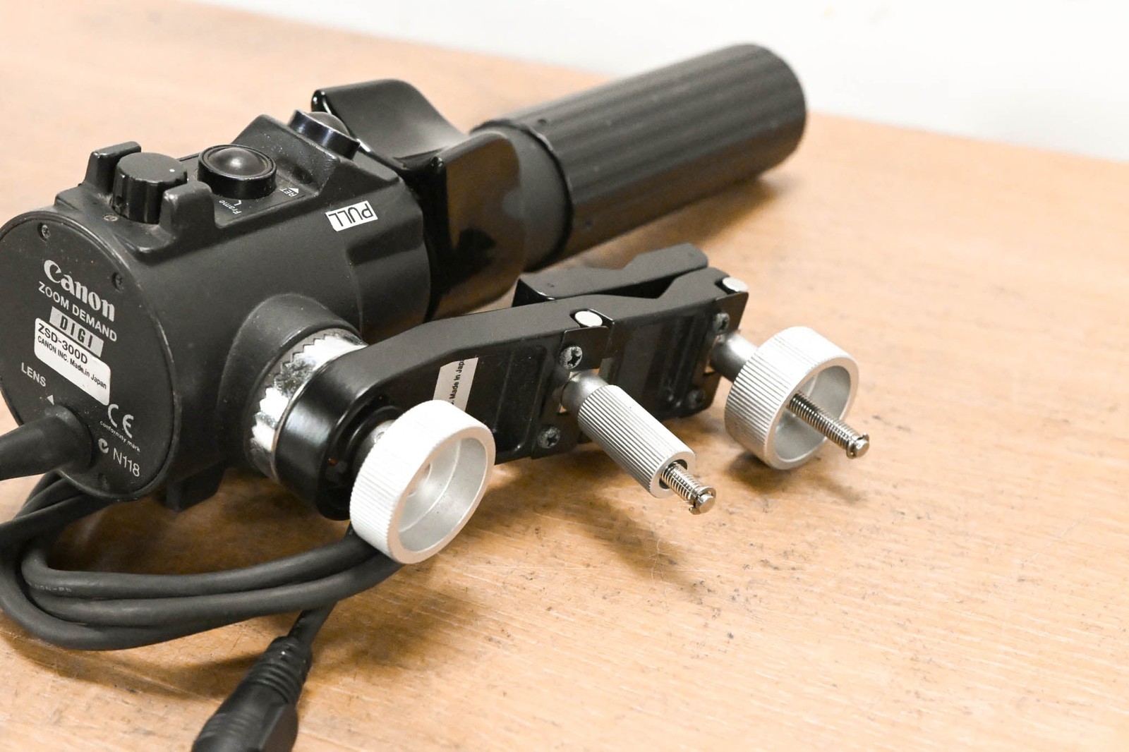 Canon ZSD-300D Digital Zoom Servo Demand CG010NS