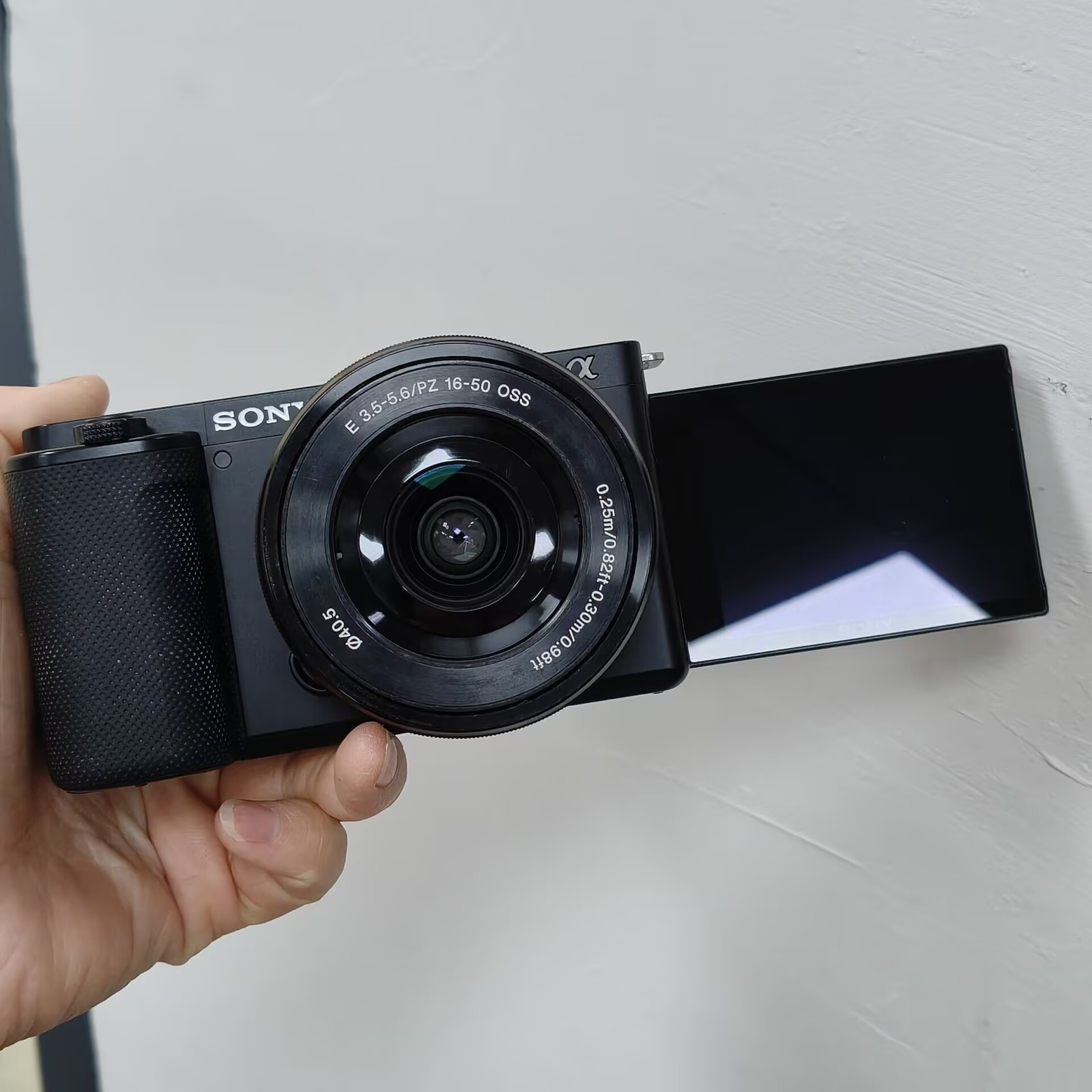 Sony ZV-E10 24.2MP 4K Video Mirrorless Digital Camera w/ 16-50mm Lens Kits