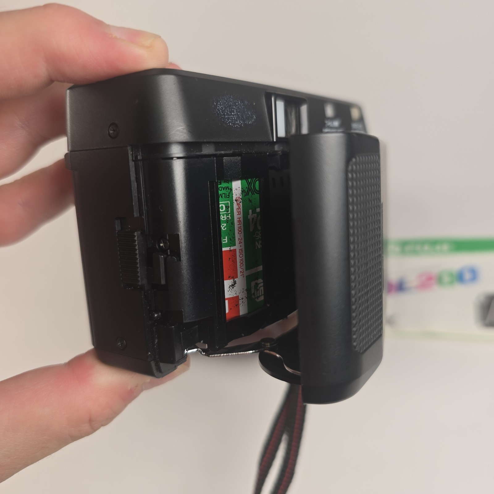 Fuji DL-200 35mm Film Camera Bundle – Fujinon 2.8 Lens – Flash Works – Case/Manu