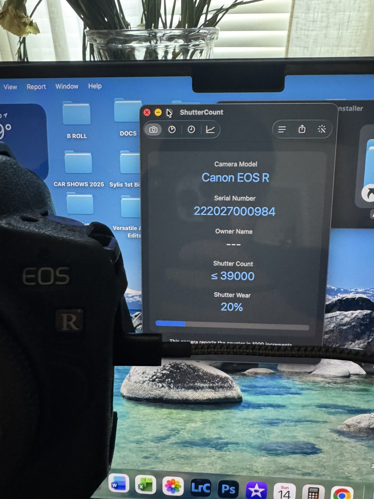 Canon EOS R 30.3MP Mirrorless Camera Body w/ charger!