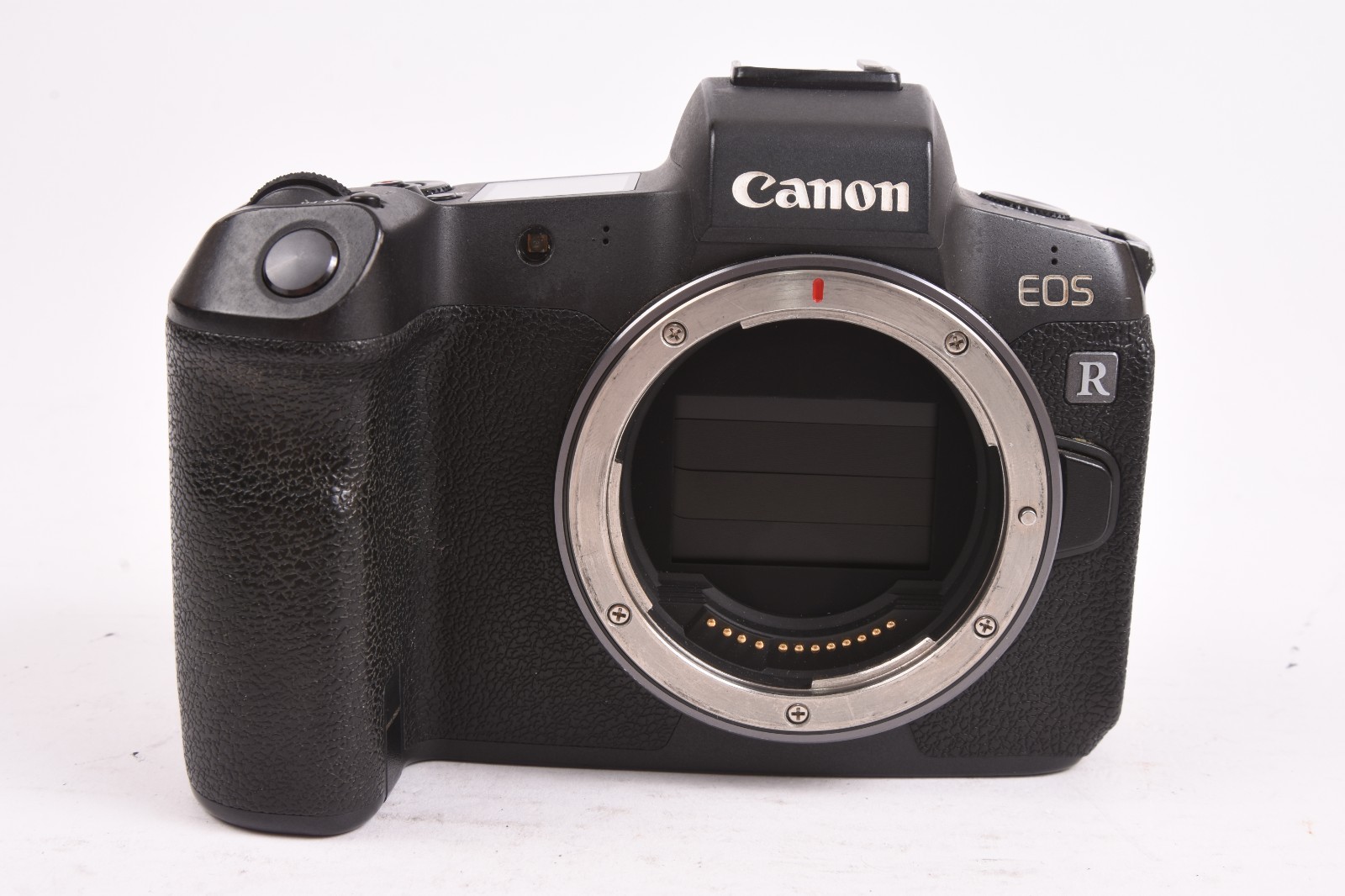 Canon EOS R 30.3MP Mirrorless Camera Body Shutter Count 123,000 READ #T-01687