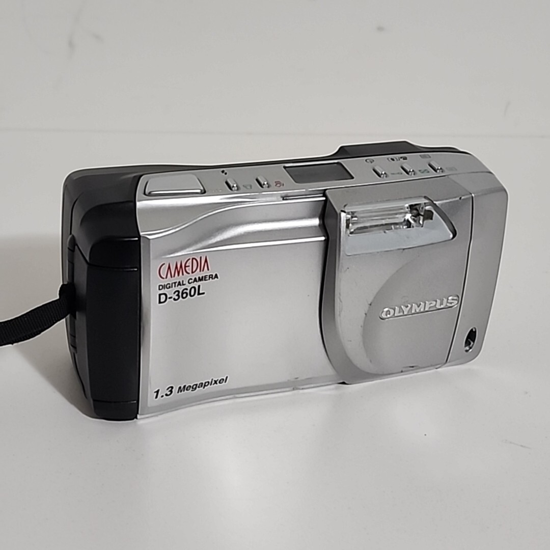 Olympus Camedia D-360L 1.3 Megapixel Digital Camera TESTED Without Memory Card