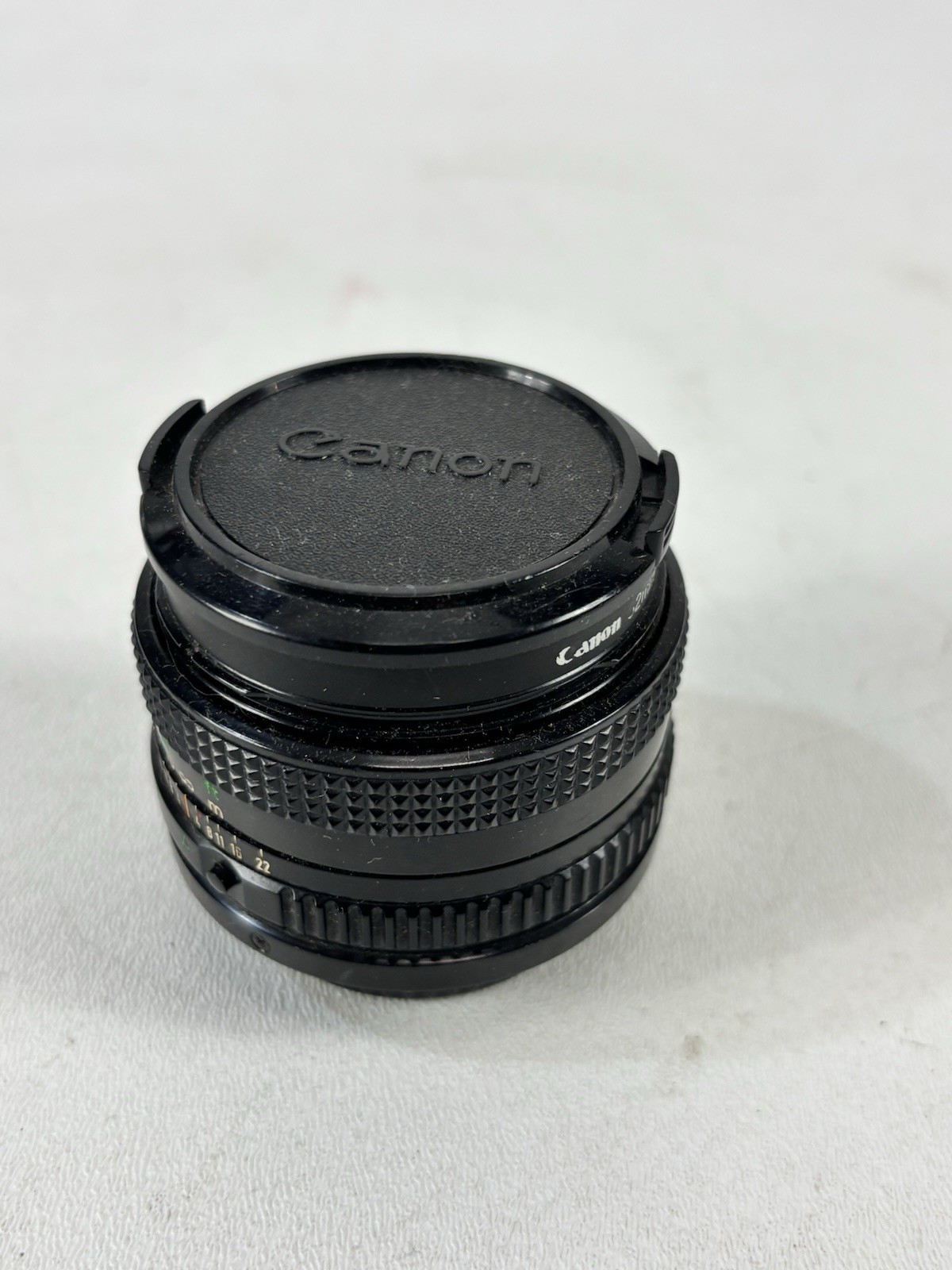 Canon Lens FD 50mm 1:1.8 with both Lens Covers Made in Japan