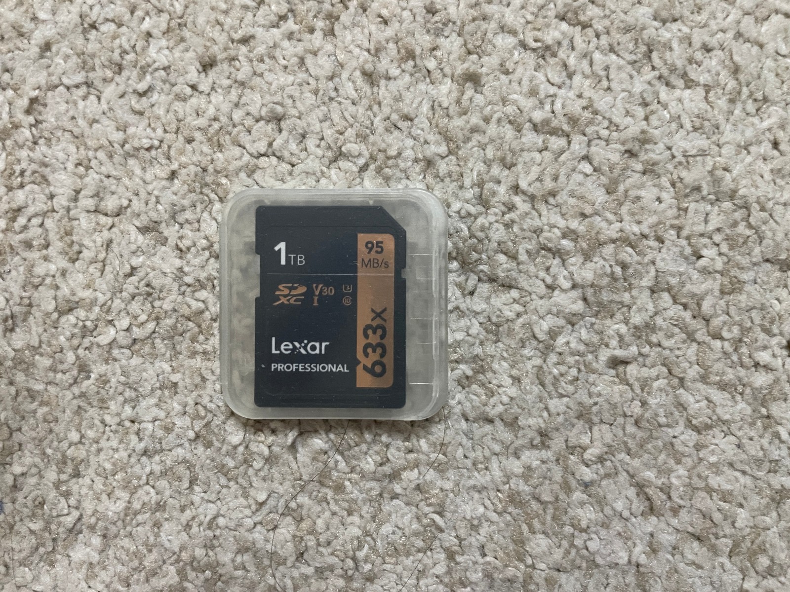 Lexar 1TB 633x UHS-I SD card EUC!