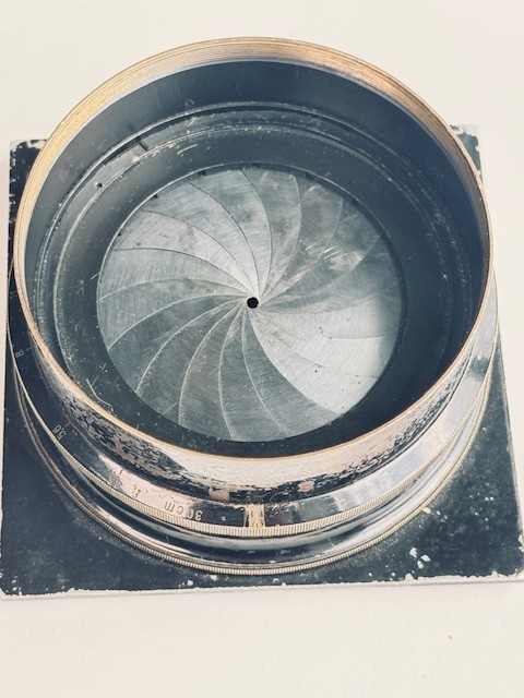 Large format lense barrel and shutter