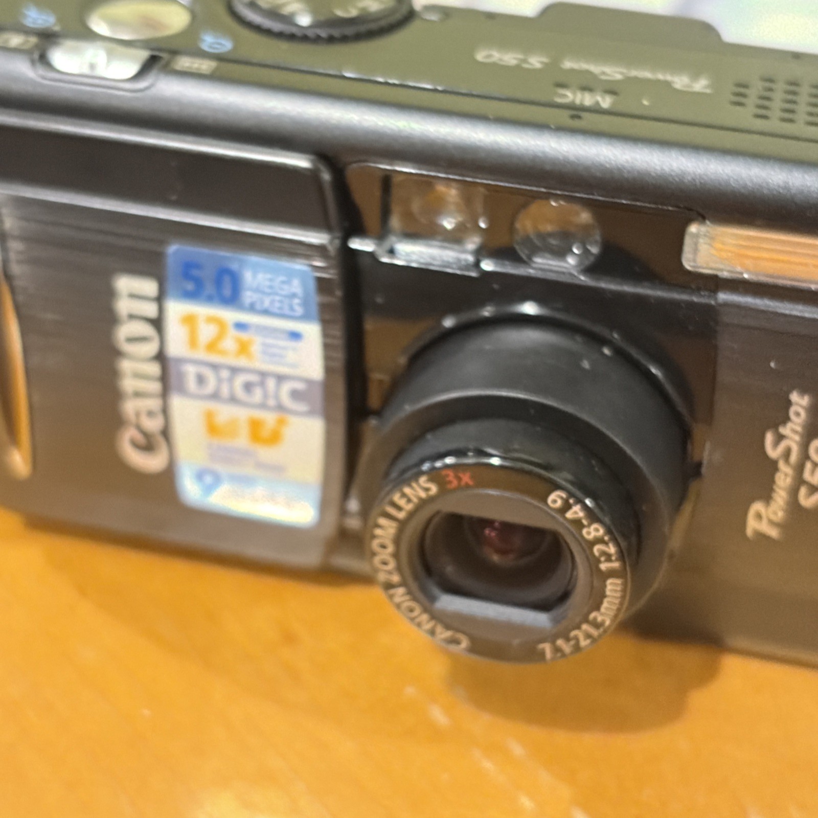 Canon PowerShot S50 5MP Compact Digital Camera W/ New battery, Charger, Case Box