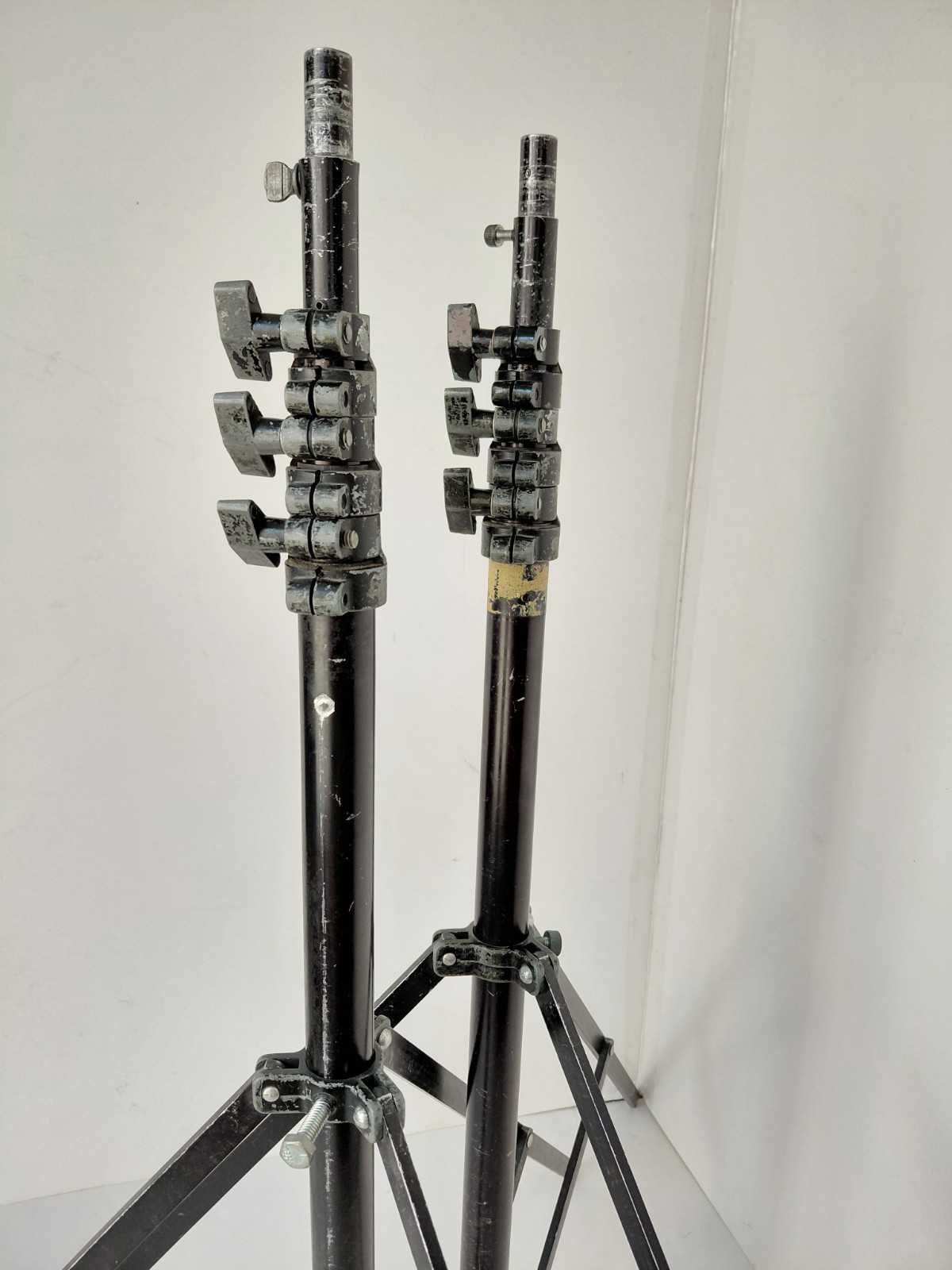 Photography 9’Ft “Pick Stands”_ (2X )Pro Grade 3 Section Black Alum.Tripod Base