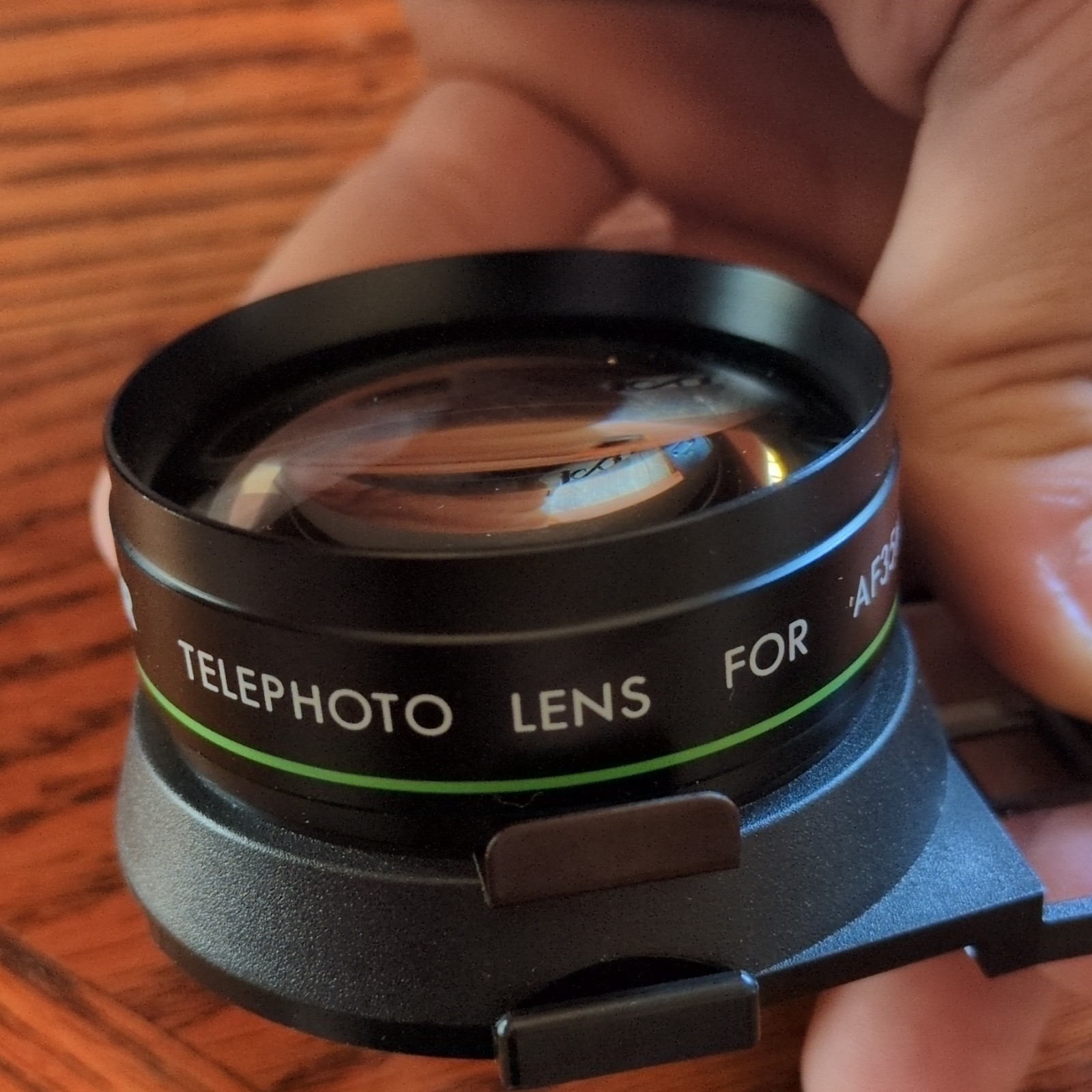 2x Clip-On Telephoto Lens Attachment for Apple Universal Fit w/ Case
